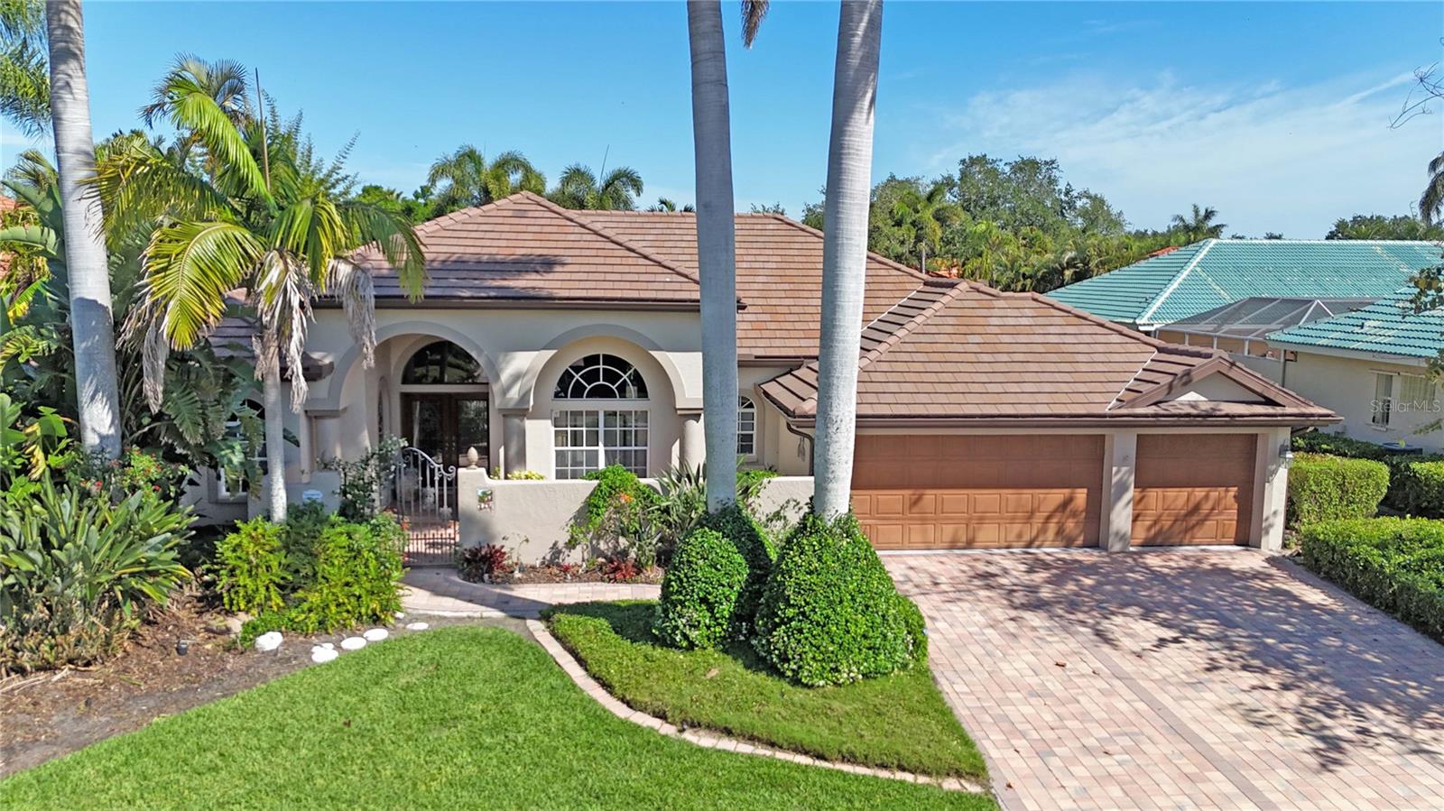4813 Benchmark Ct, Sarasota, FL 34238