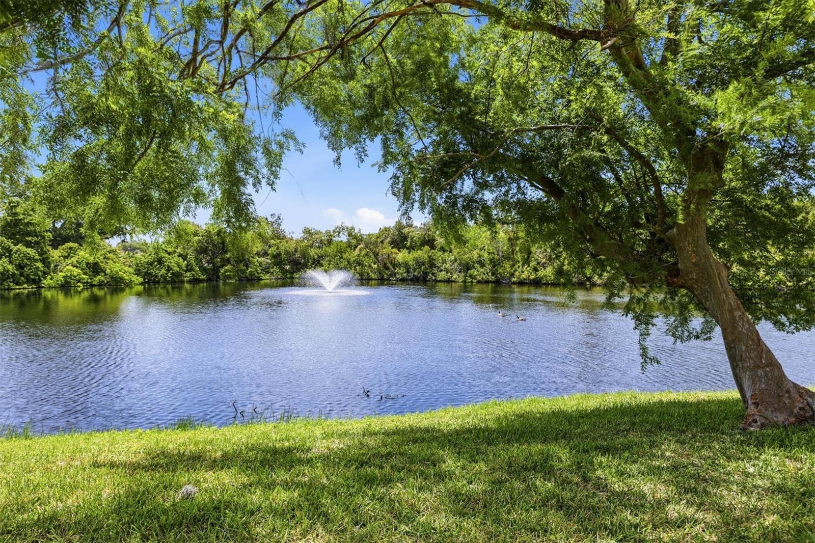 1469 56th St W, Bradenton, FL 34209