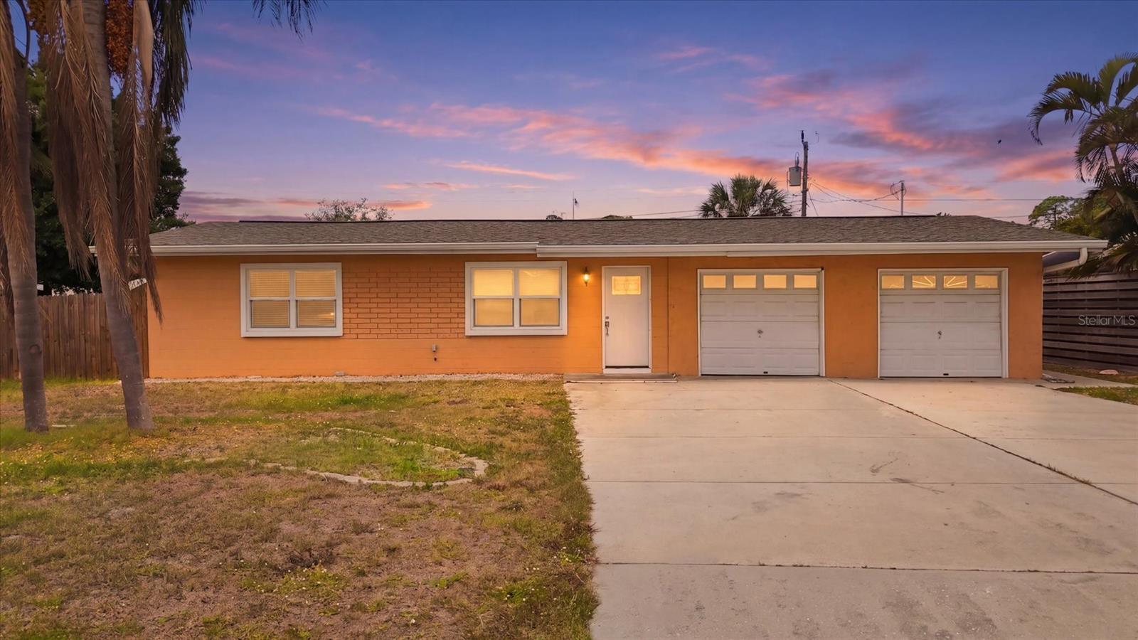 5608 Murdock Ave, Sarasota, FL 34231