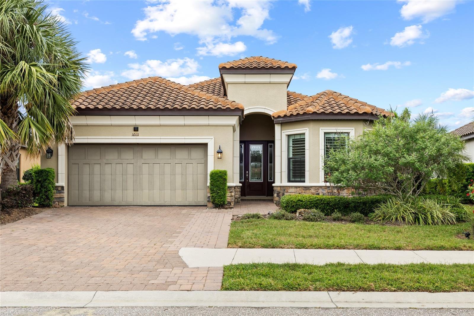 10111 Craftsman Park Way, Palmetto, FL 34221