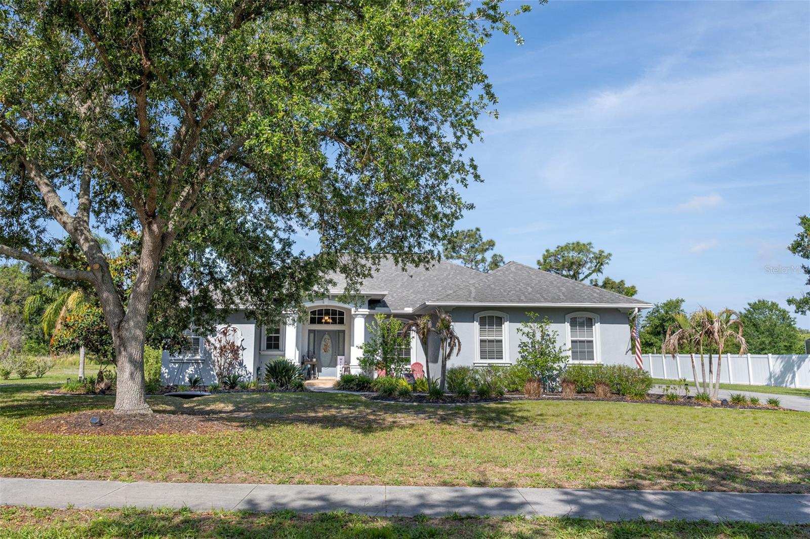 308 141st Ct Ne, Bradenton, FL 34212