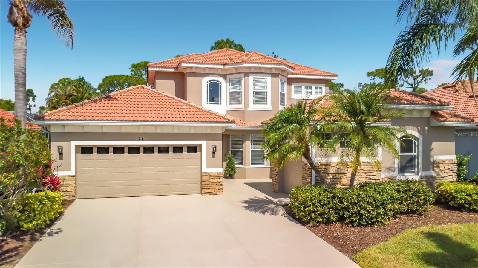 1291 Creek Nine Dr, North Port, FL 34291
