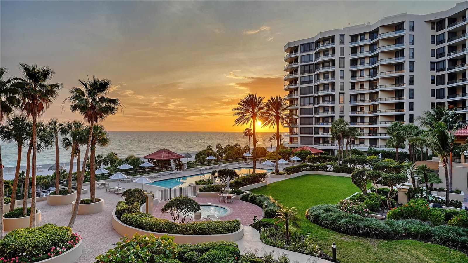 1241 Gulf Of Mexico Dr #304, Longboat Key, FL 34228