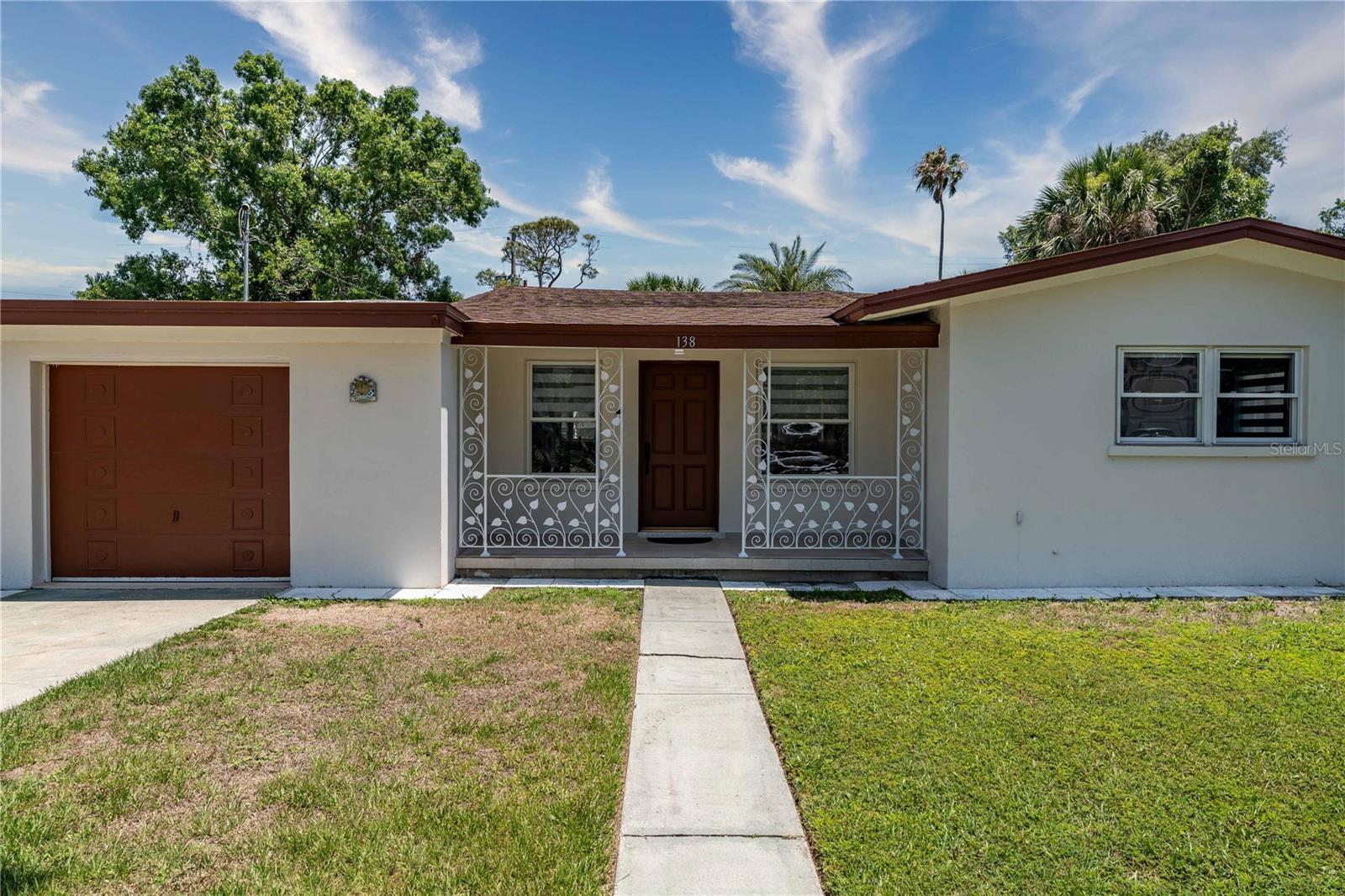138 Pearl Ave, Sarasota, FL 34243