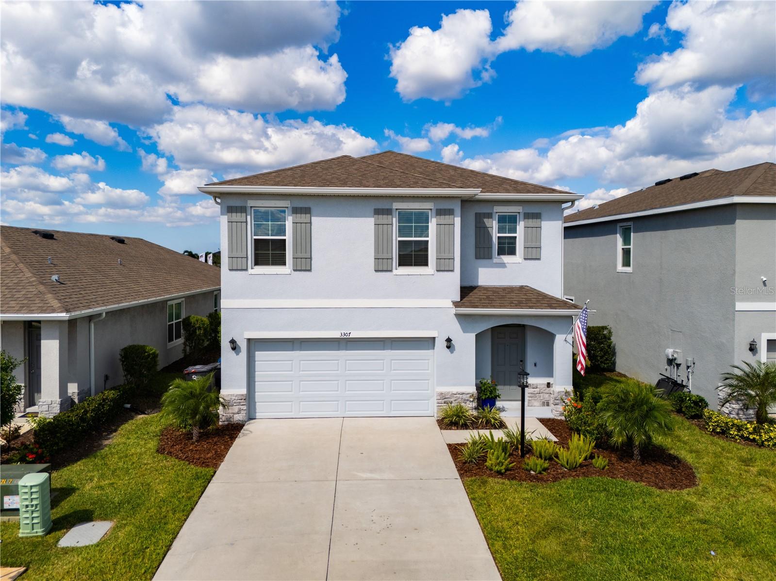 3307 Hilltop Cir, Bradenton, FL 34211