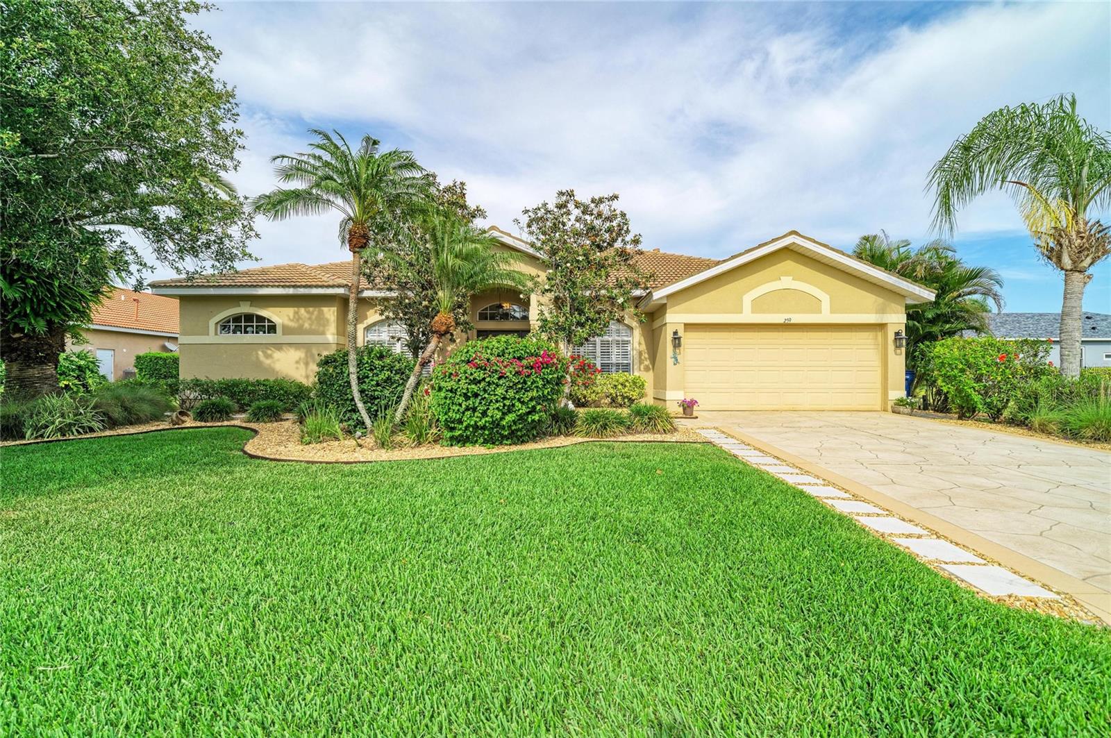 259 Dove Trl, Bradenton, FL 34212