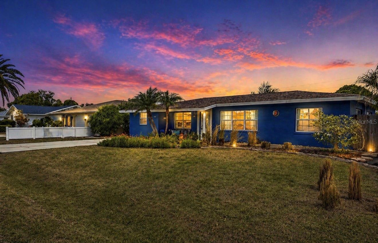 1320 Laurel Ave, Venice, FL 34285