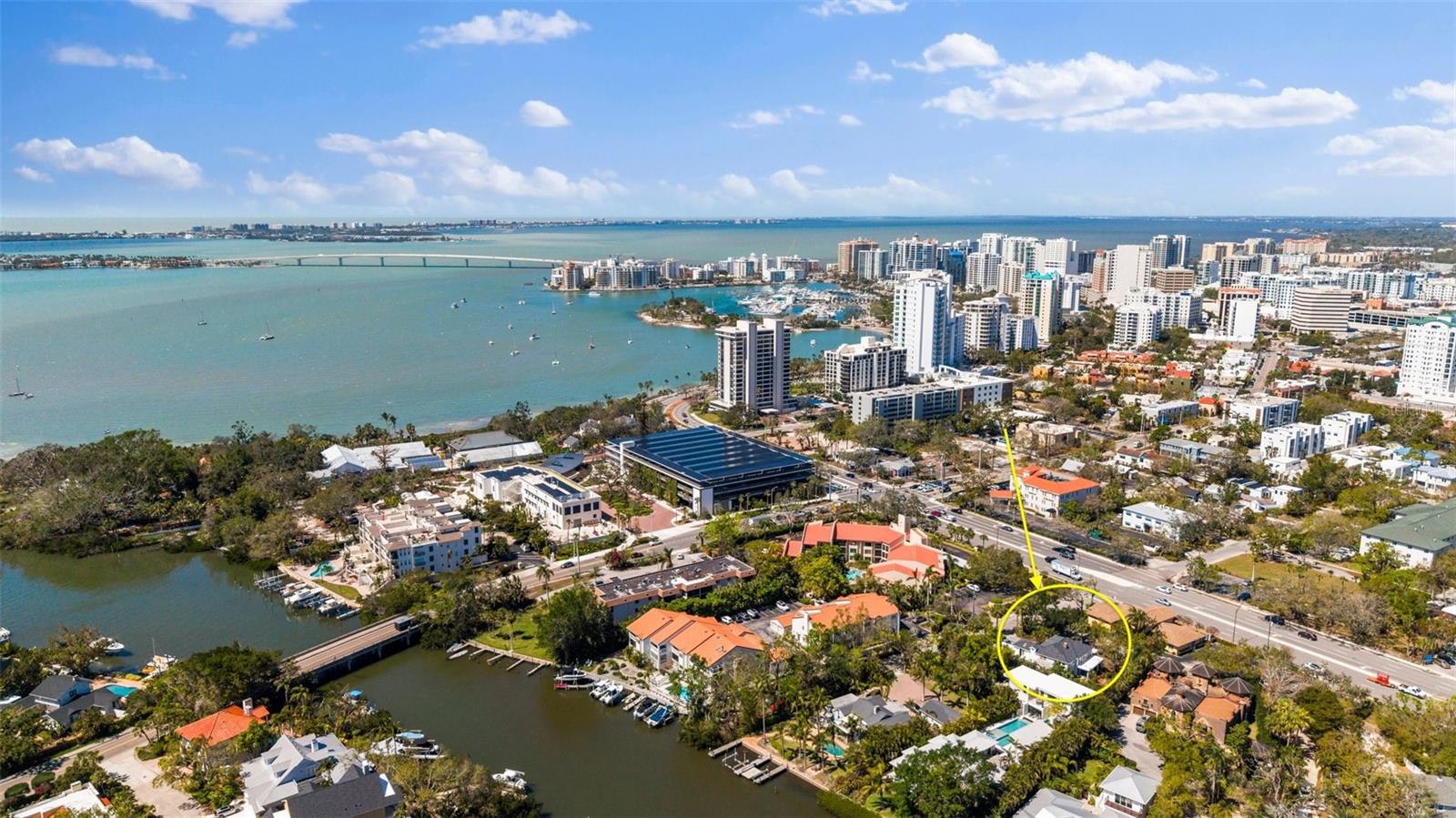 813 Hudson Ave, Sarasota, FL 34236