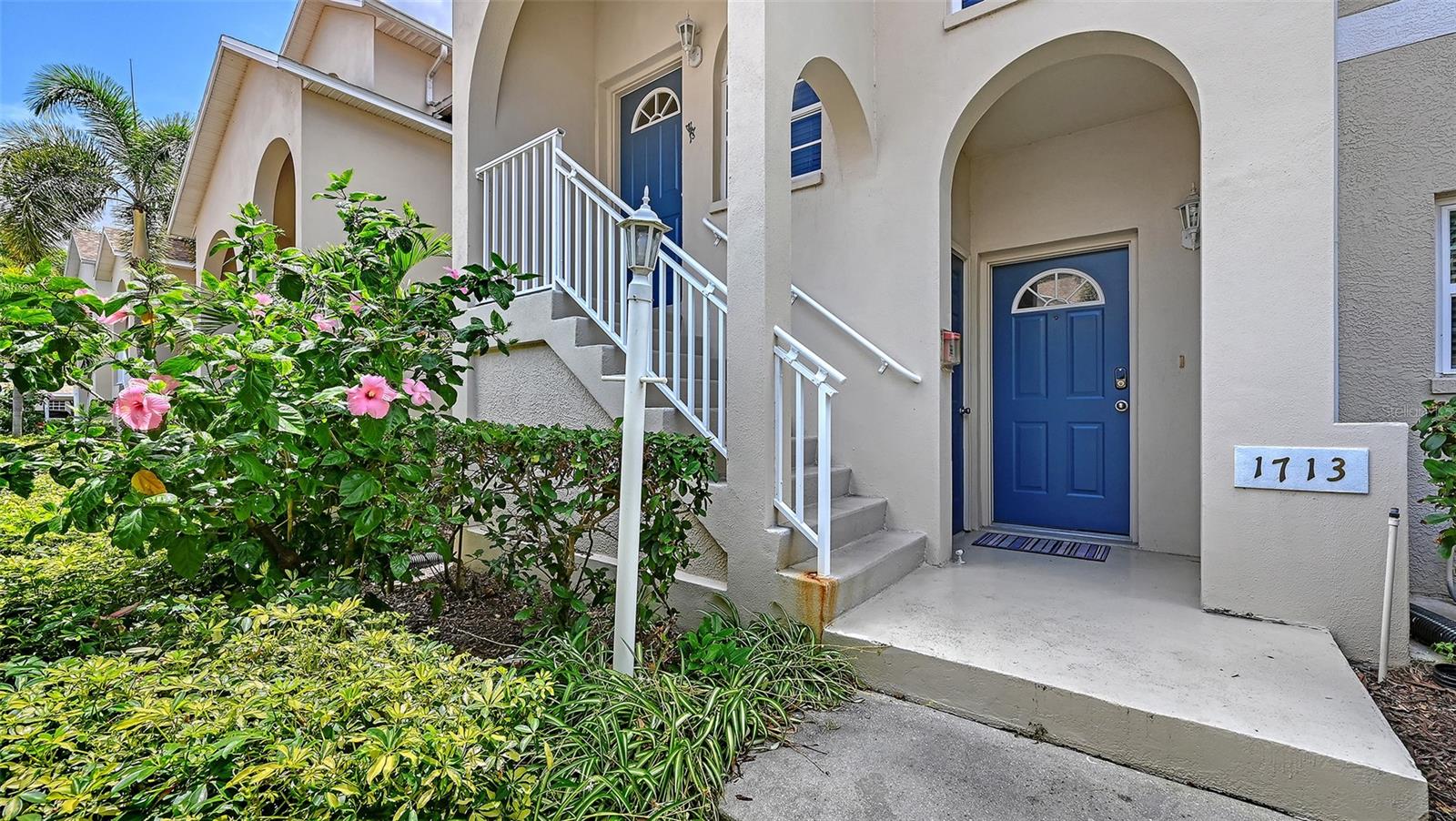 4270 Castlebridge Ln #1723, Sarasota, FL 34238