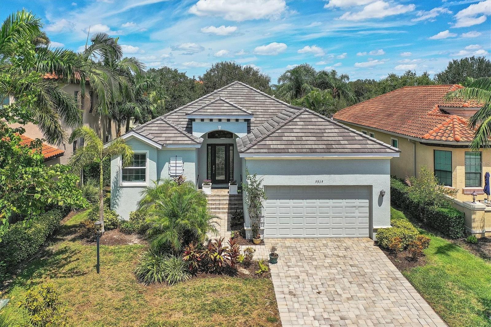 5515 Title Row Dr, Bradenton, FL 34210
