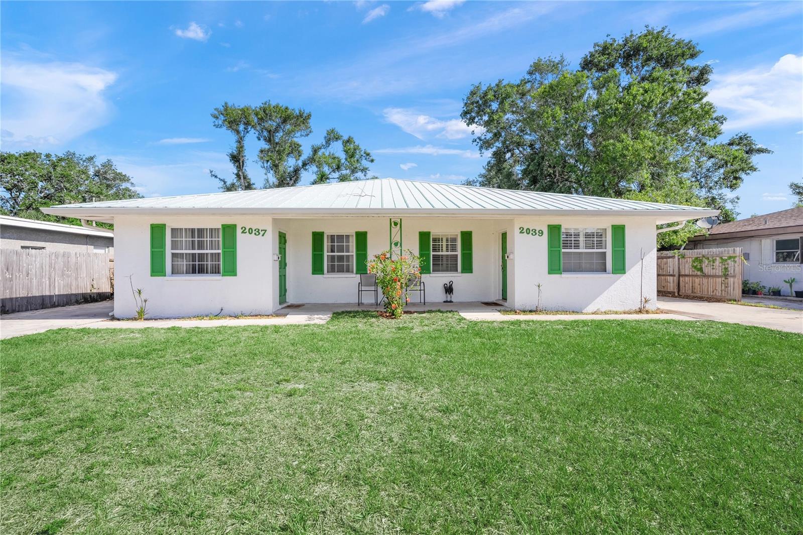 2037 And 2039 Jo An Dr Jo An Dr, Sarasota, FL 34231