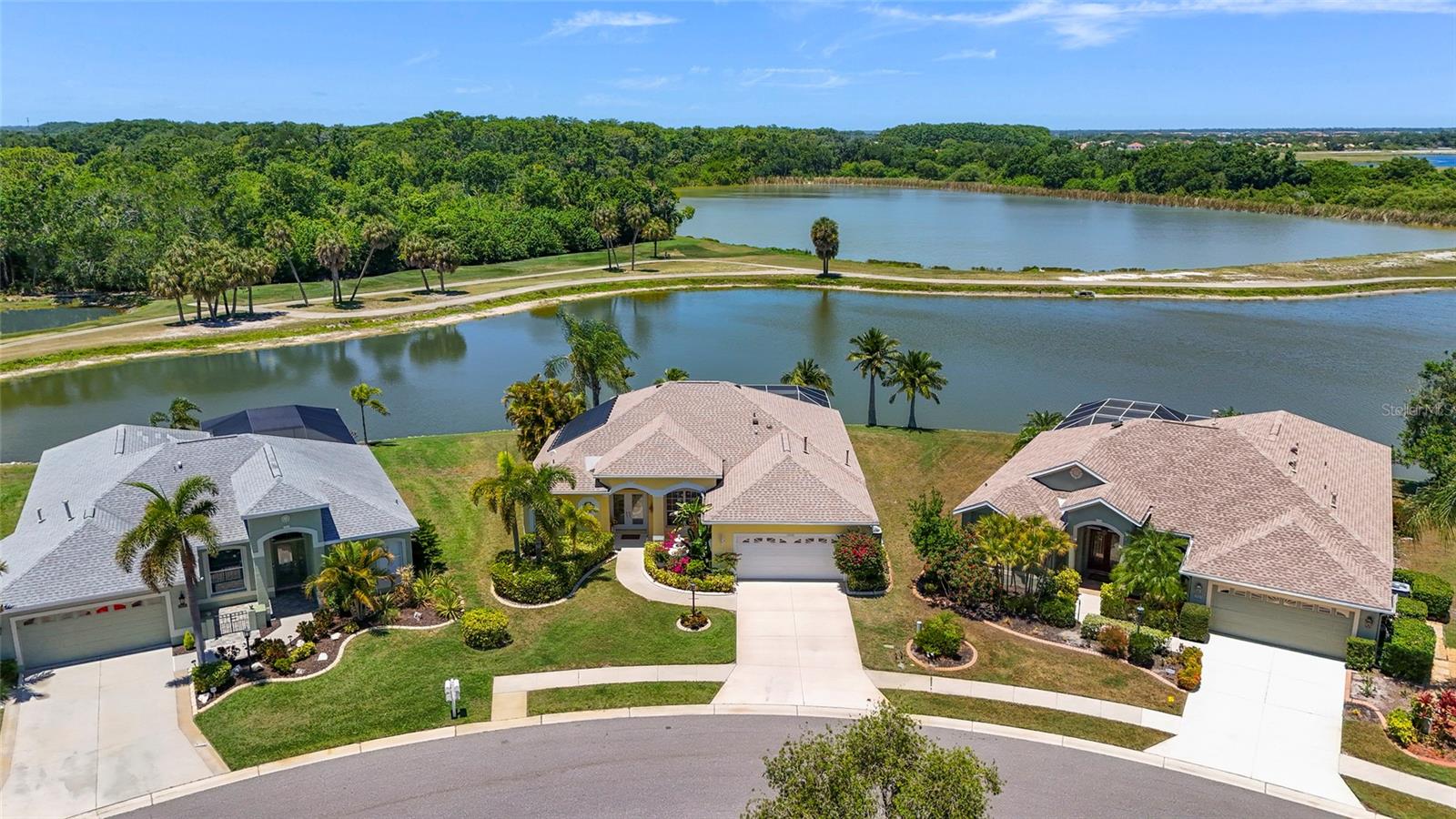 10591 Old Grove Cir, Bradenton, FL 34212