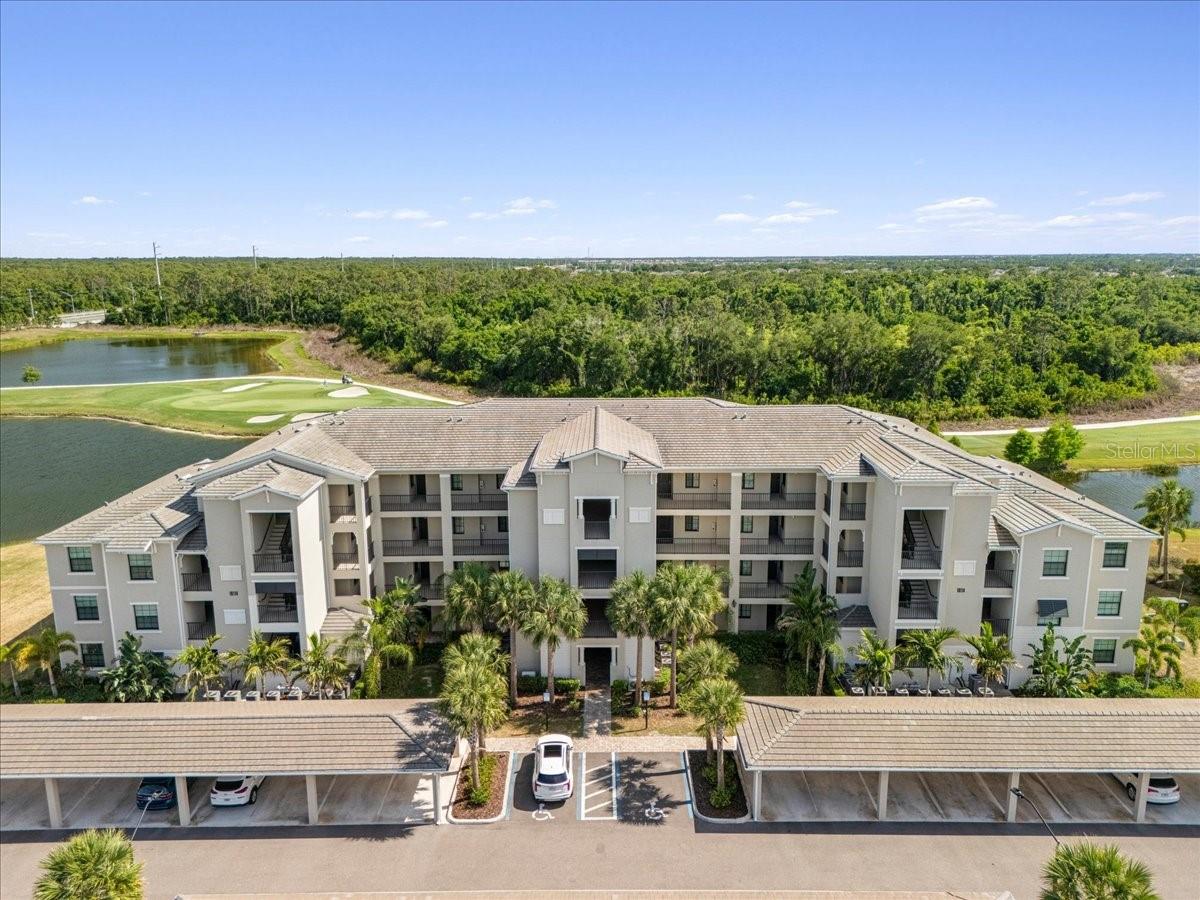 18114 Gawthrop Dr #304, Bradenton, FL 34211
