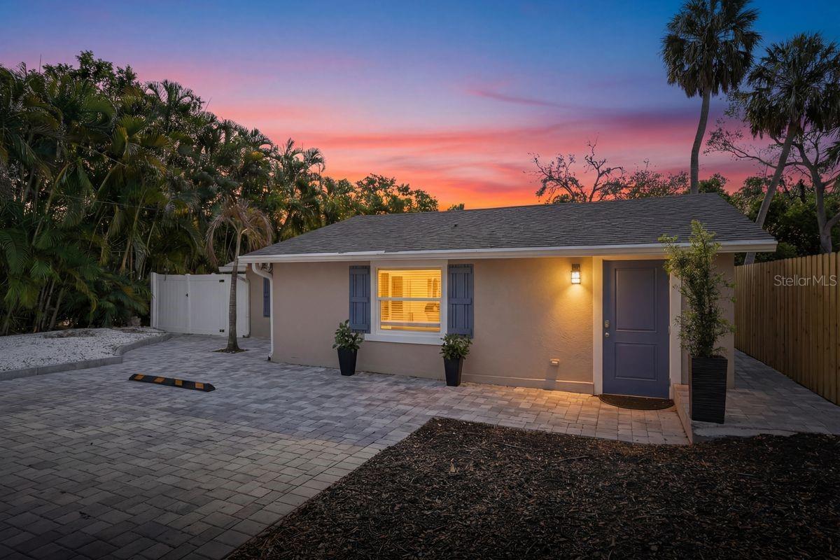 27 Michiana Dr, Terra Ceia, FL 34250