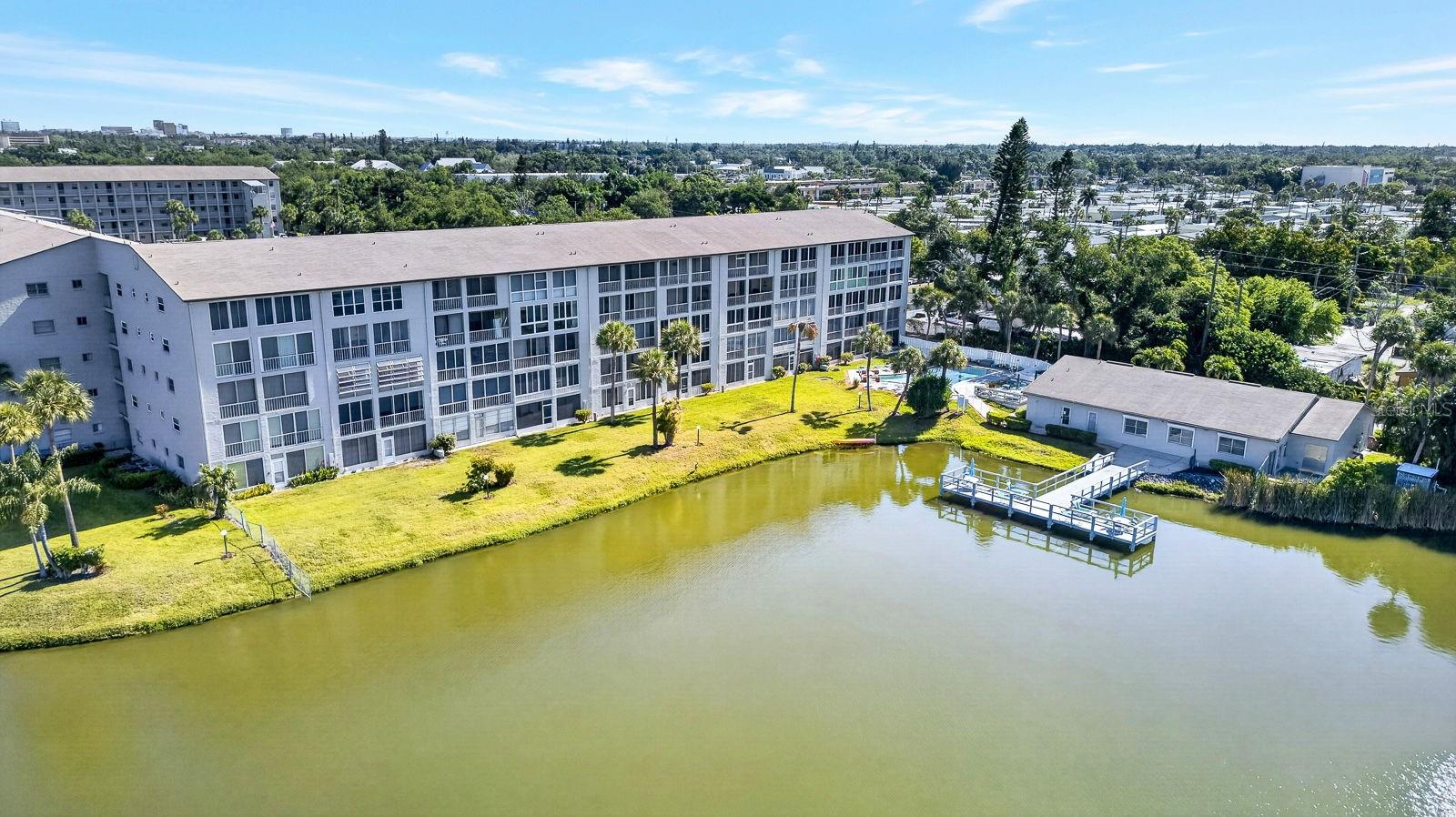 3344 Lake Bayshore Dr #P205, Bradenton, FL 34205