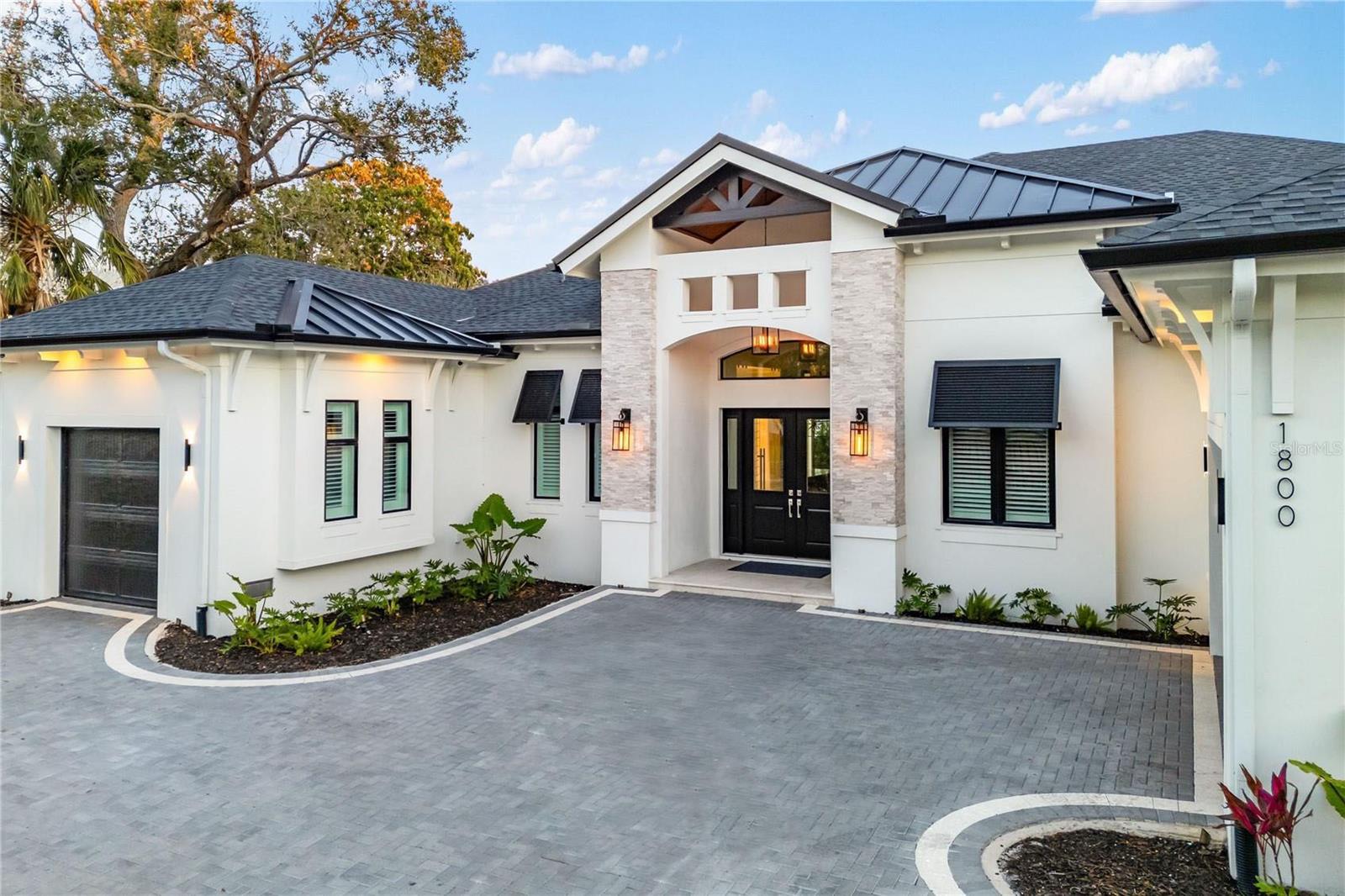 1800 Webber St, Sarasota, FL 34239