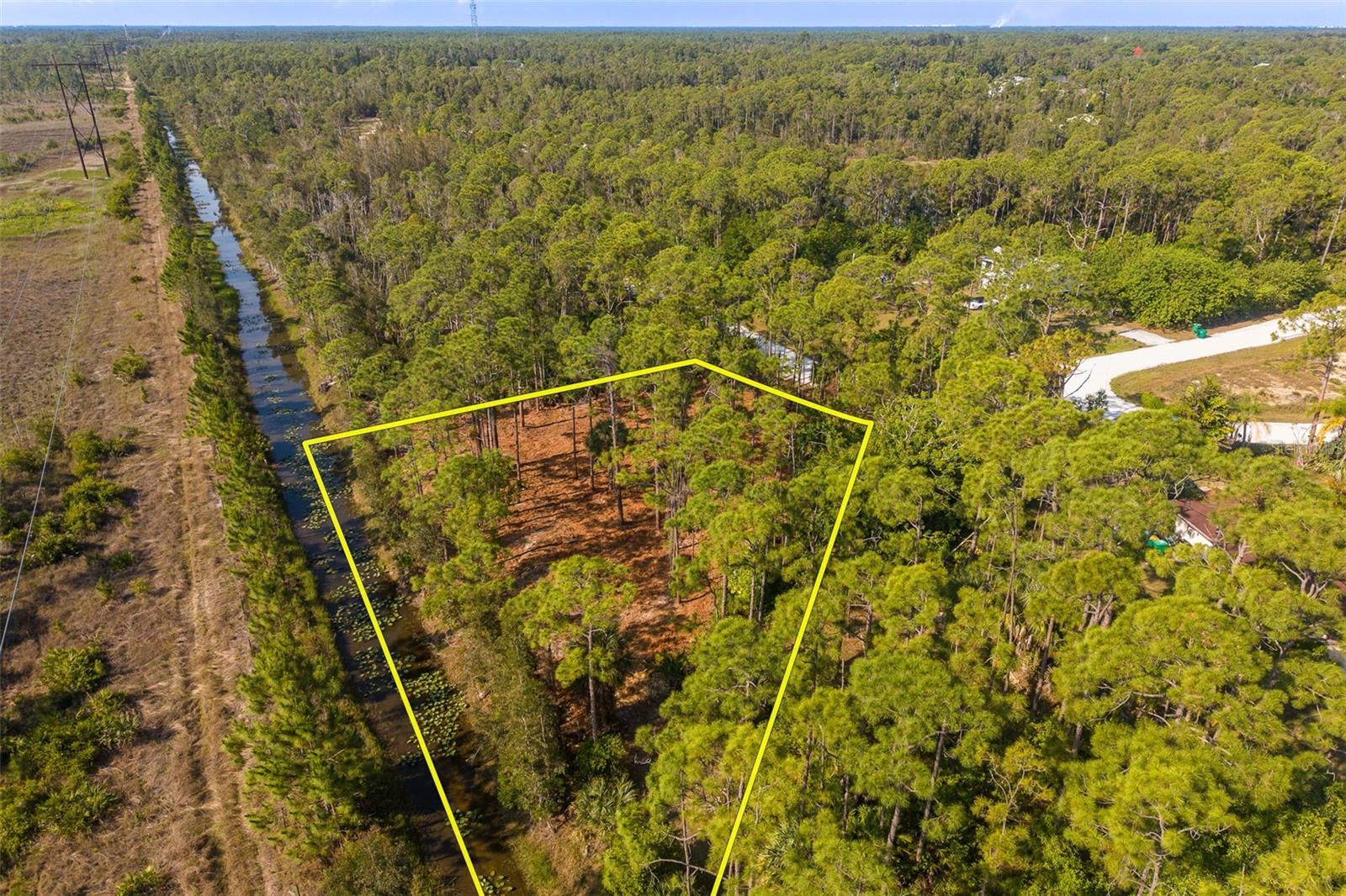 12428 Caravan Dr, Punta Gorda, FL 33955