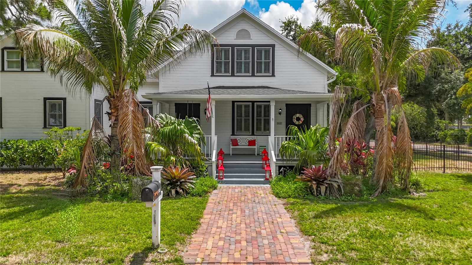 3621 1st Ave W, Bradenton, FL 34205