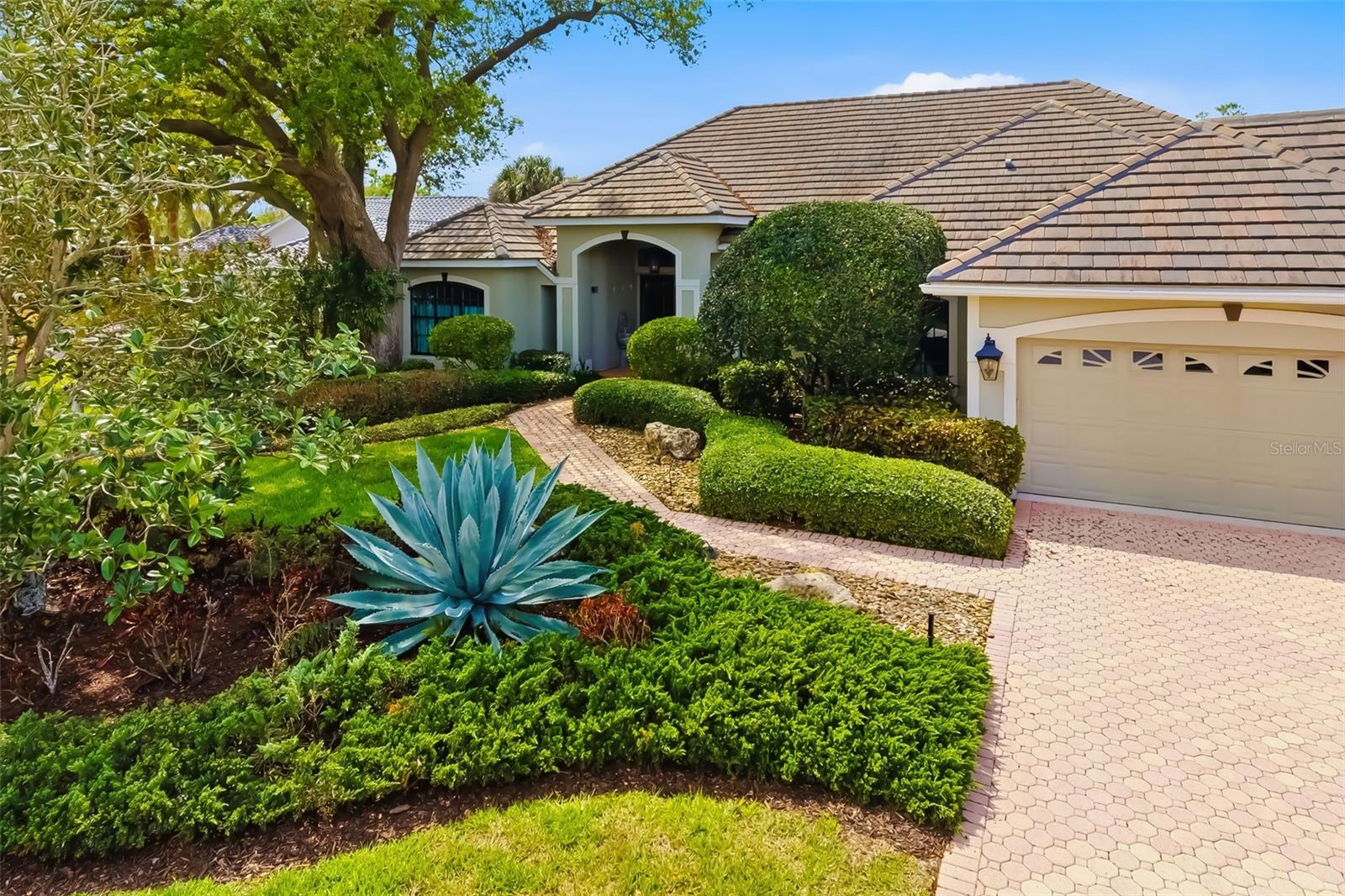 2089 Sandhill Ln, Nokomis, FL 34275