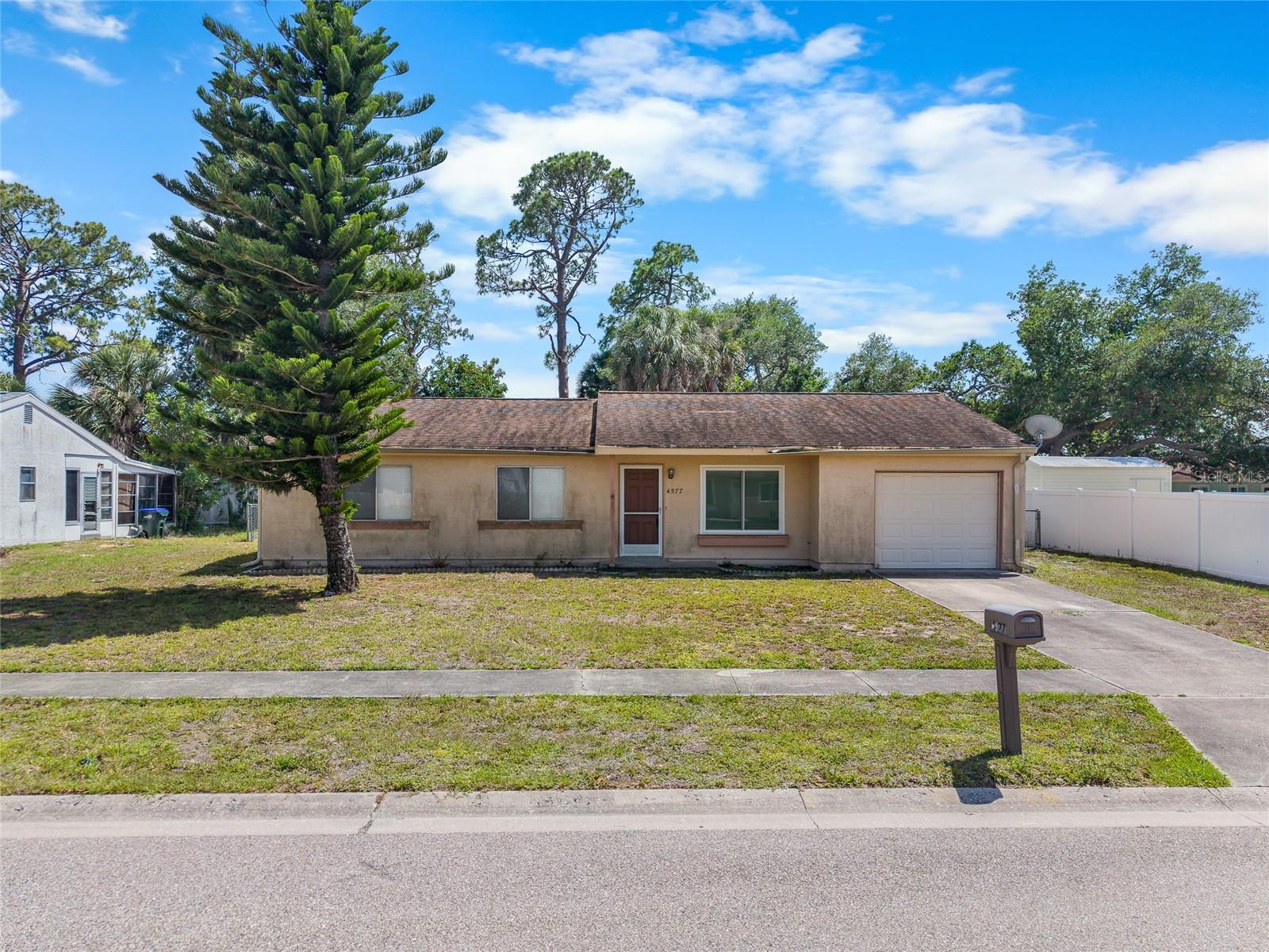 4577 Maraldo Ave, North Port, FL 34287