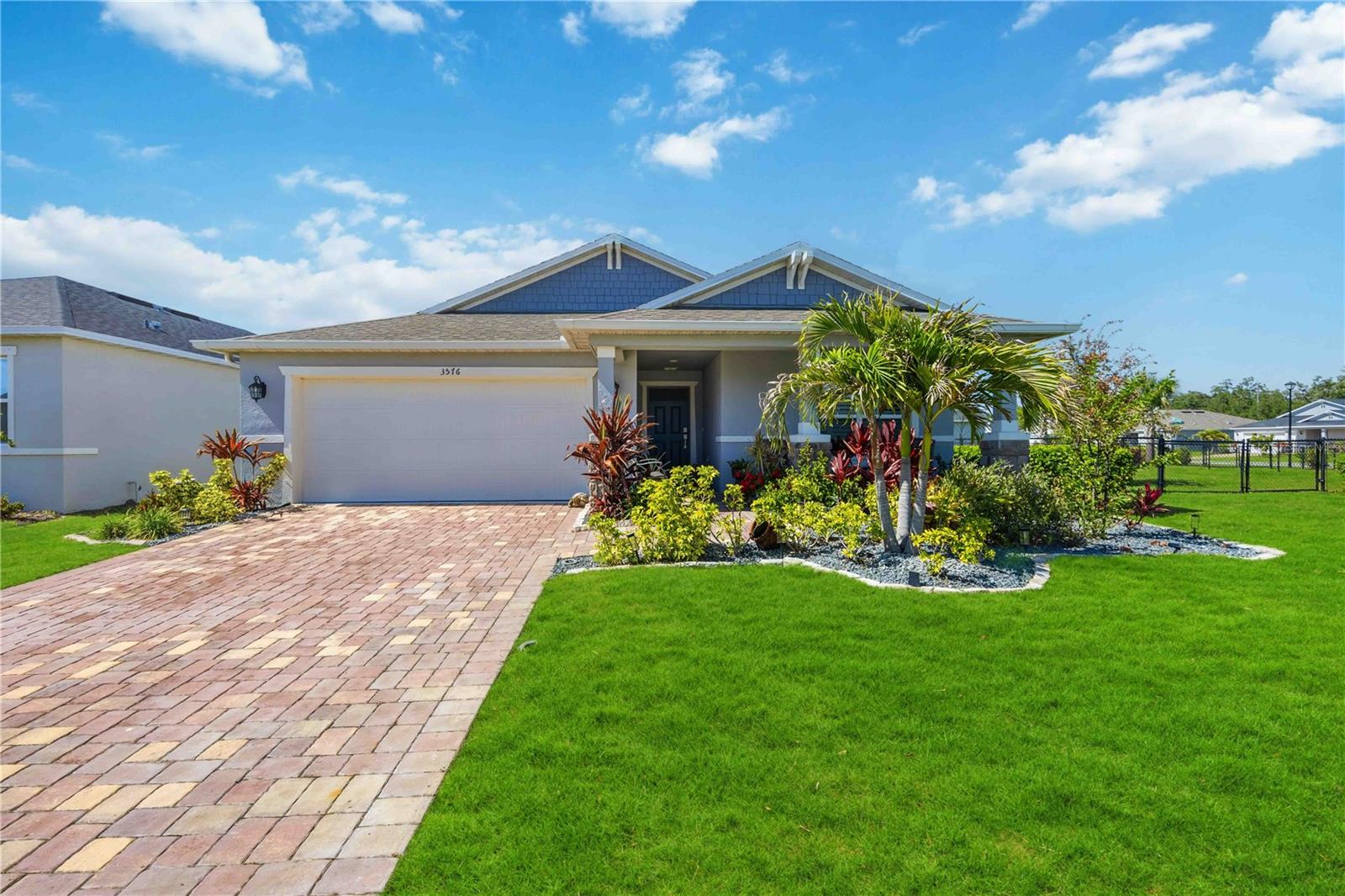 3576 74th Avenue Cir E, Sarasota, FL 34243