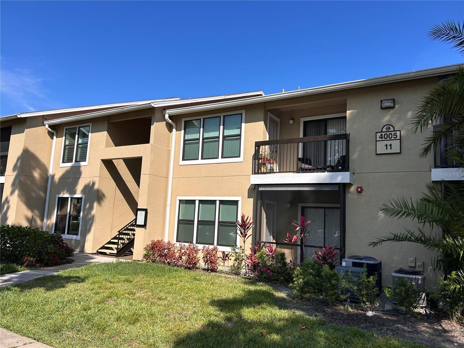 4005 Crockers Lake Blvd #24, Sarasota, FL 34238