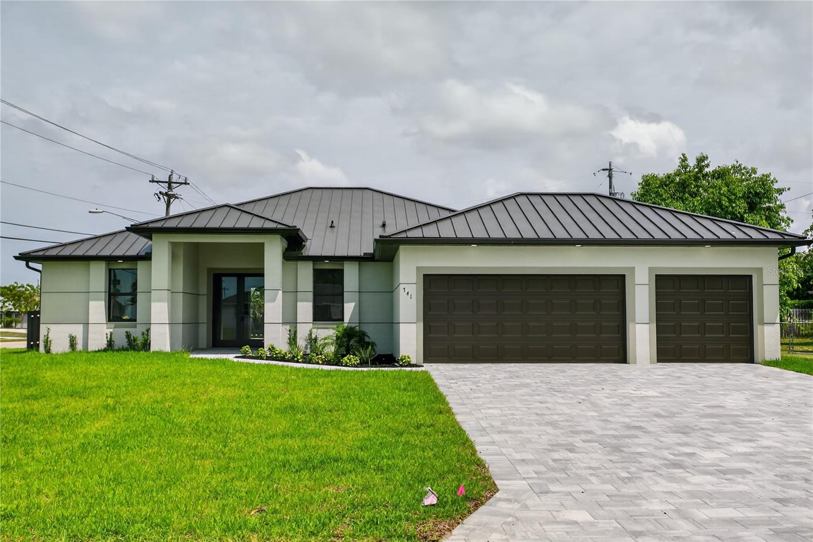 741 Sw 7th Ter, Cape Coral, FL 33991