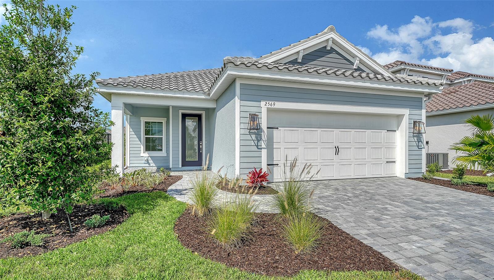 2569 Dasheen Pl, Sarasota, FL 34240