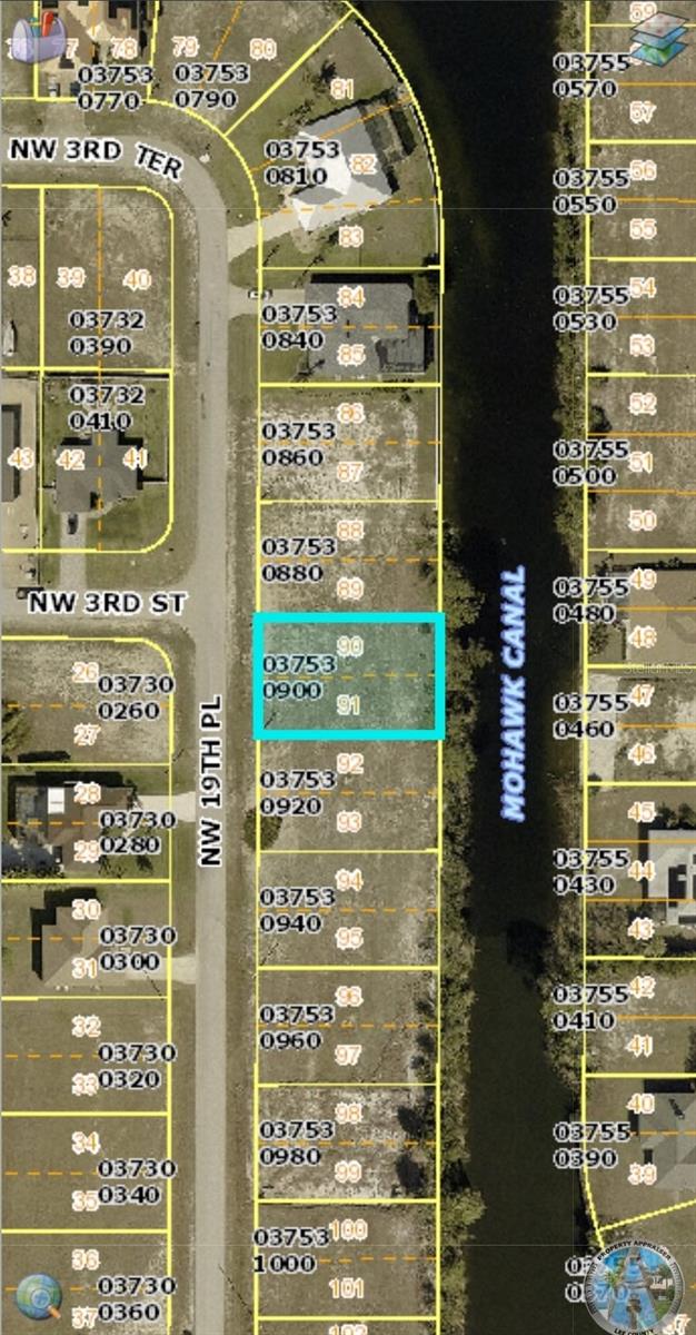 241 Nw 19th Pl, Cape Coral, FL 33993
