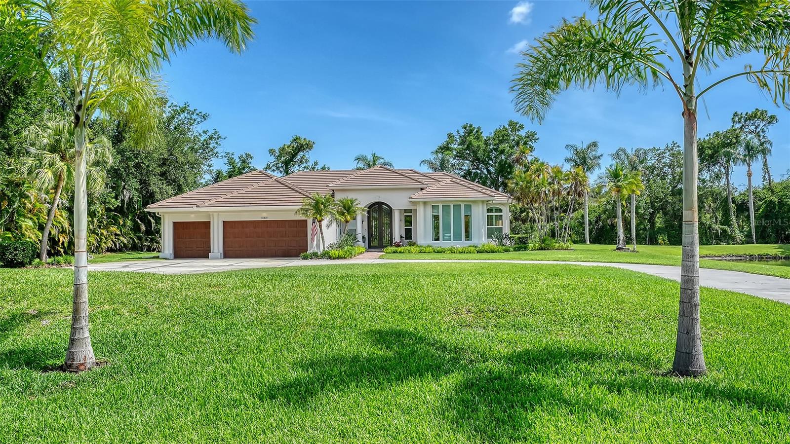 10010 Clubhouse Dr, Lakewood Ranch, FL 34202