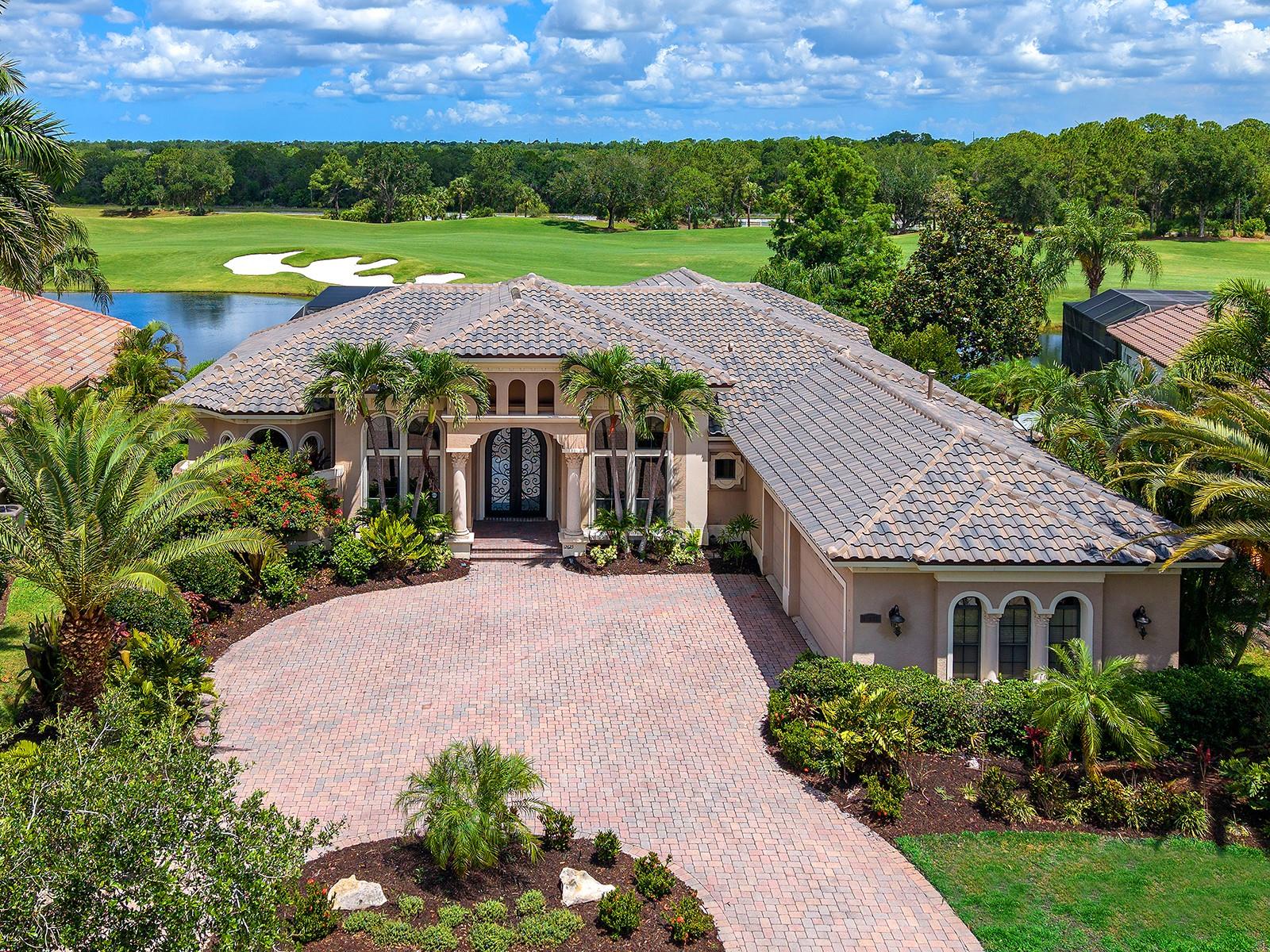 12625 Deacons Pl, Lakewood Ranch, FL 34202