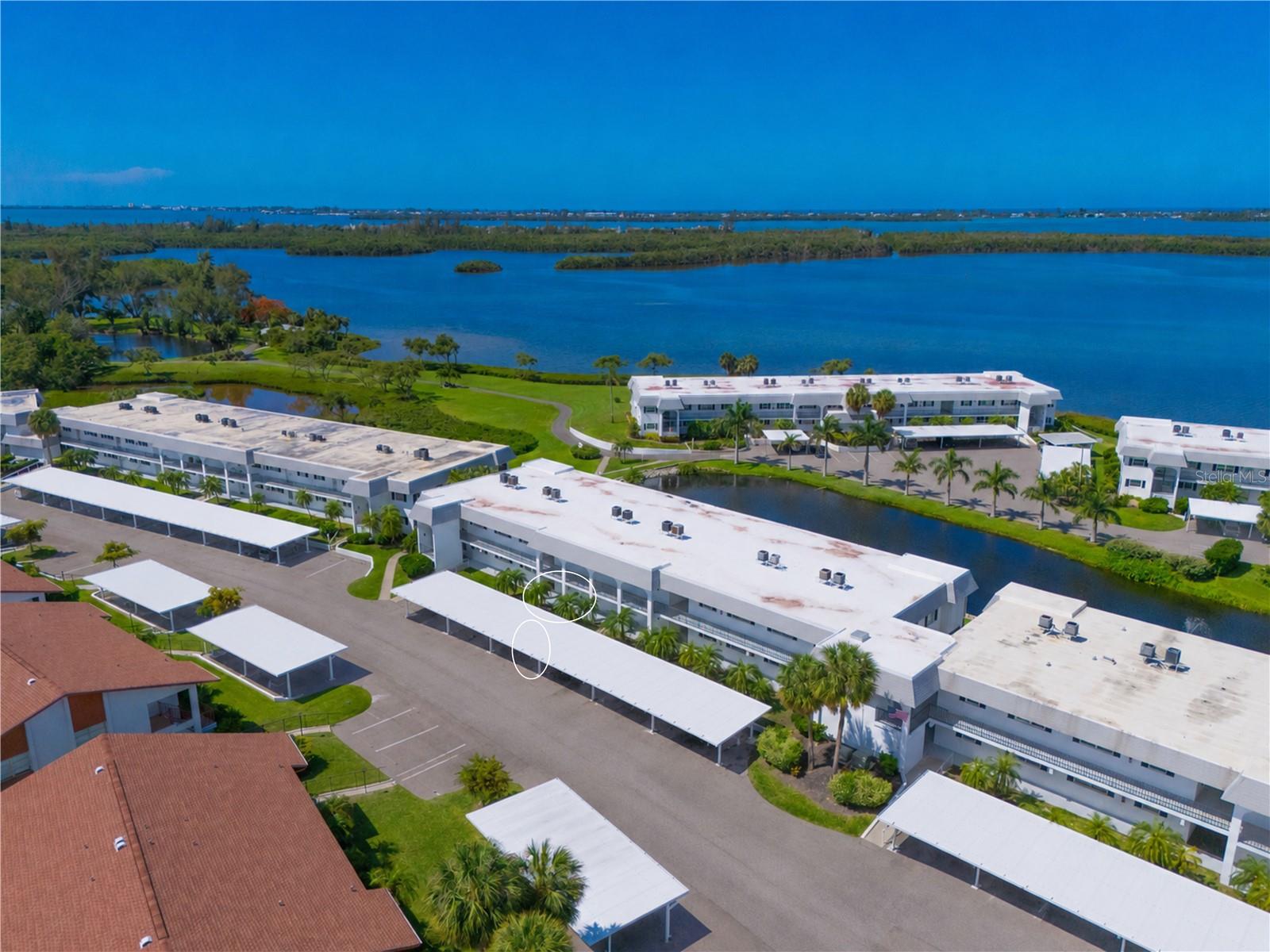 4809 Independence Dr, Bradenton, FL 34210