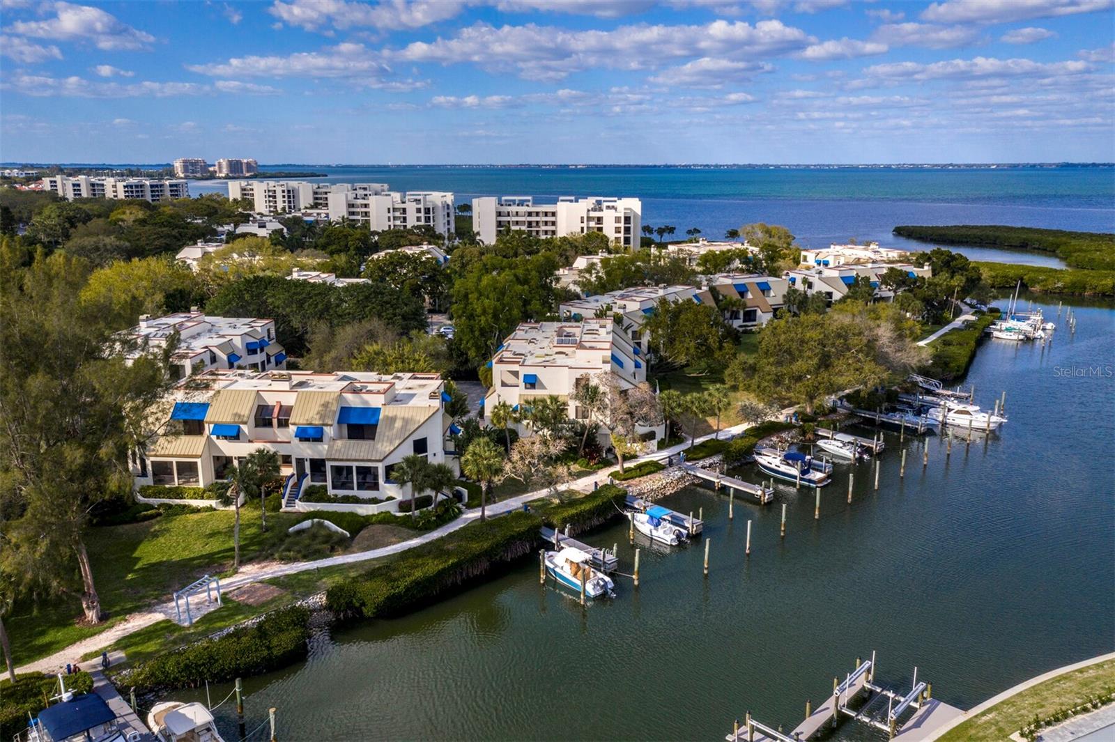 1904 Harbourside Dr #204, Longboat Key, FL 34228