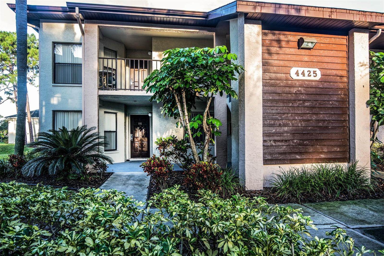 4425 45th Ave W #101, Bradenton, FL 34210
