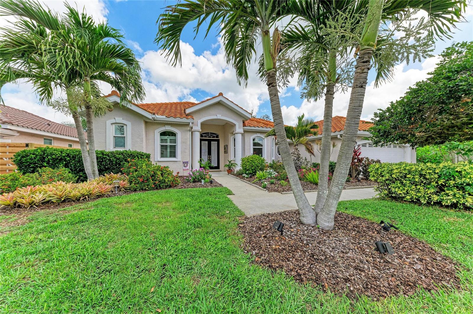 4471 Mcintosh Lake Ave, Sarasota, FL 34233