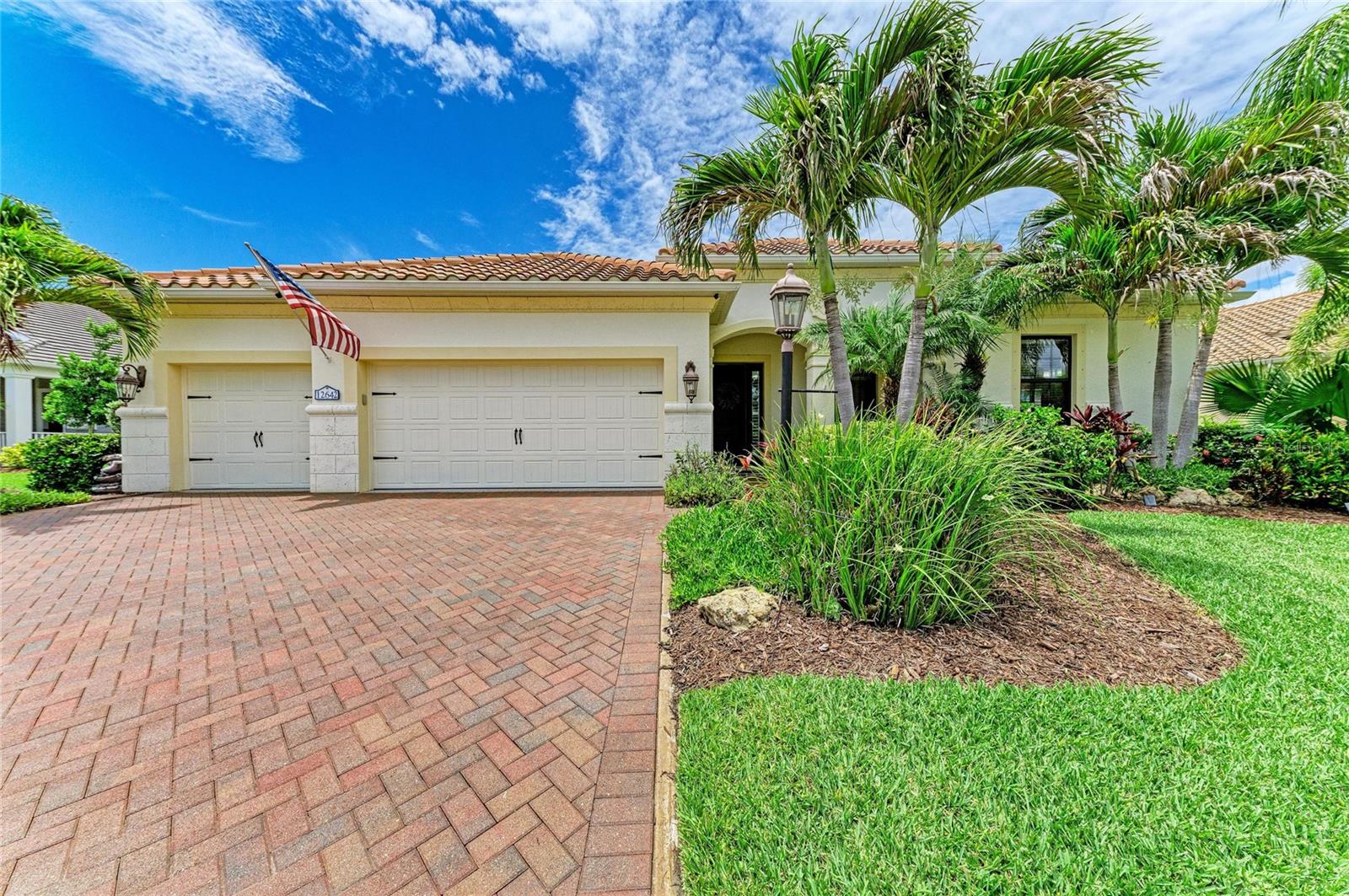 12642 Harney St, Venice, FL 34293