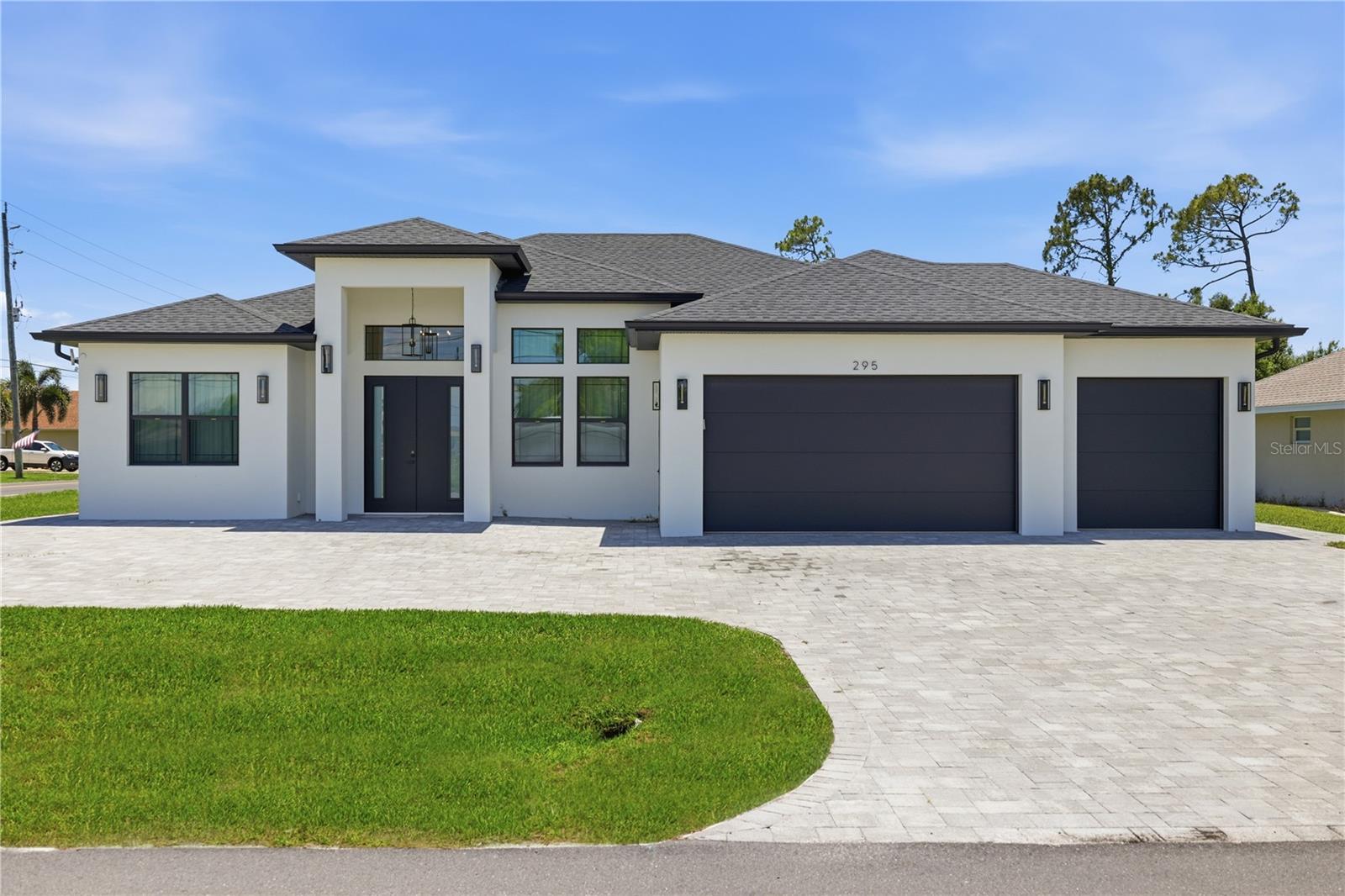 295 White Marsh Ln, Rotonda West, FL 33947