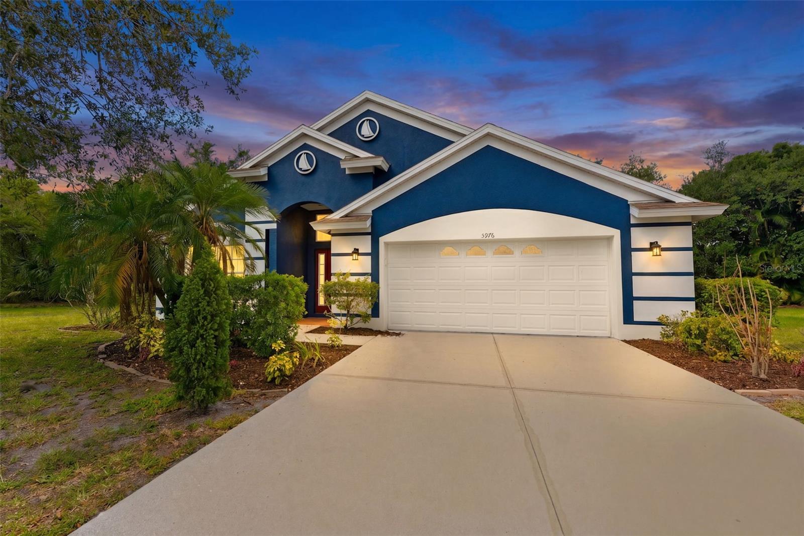 Bradenton, FL 34203