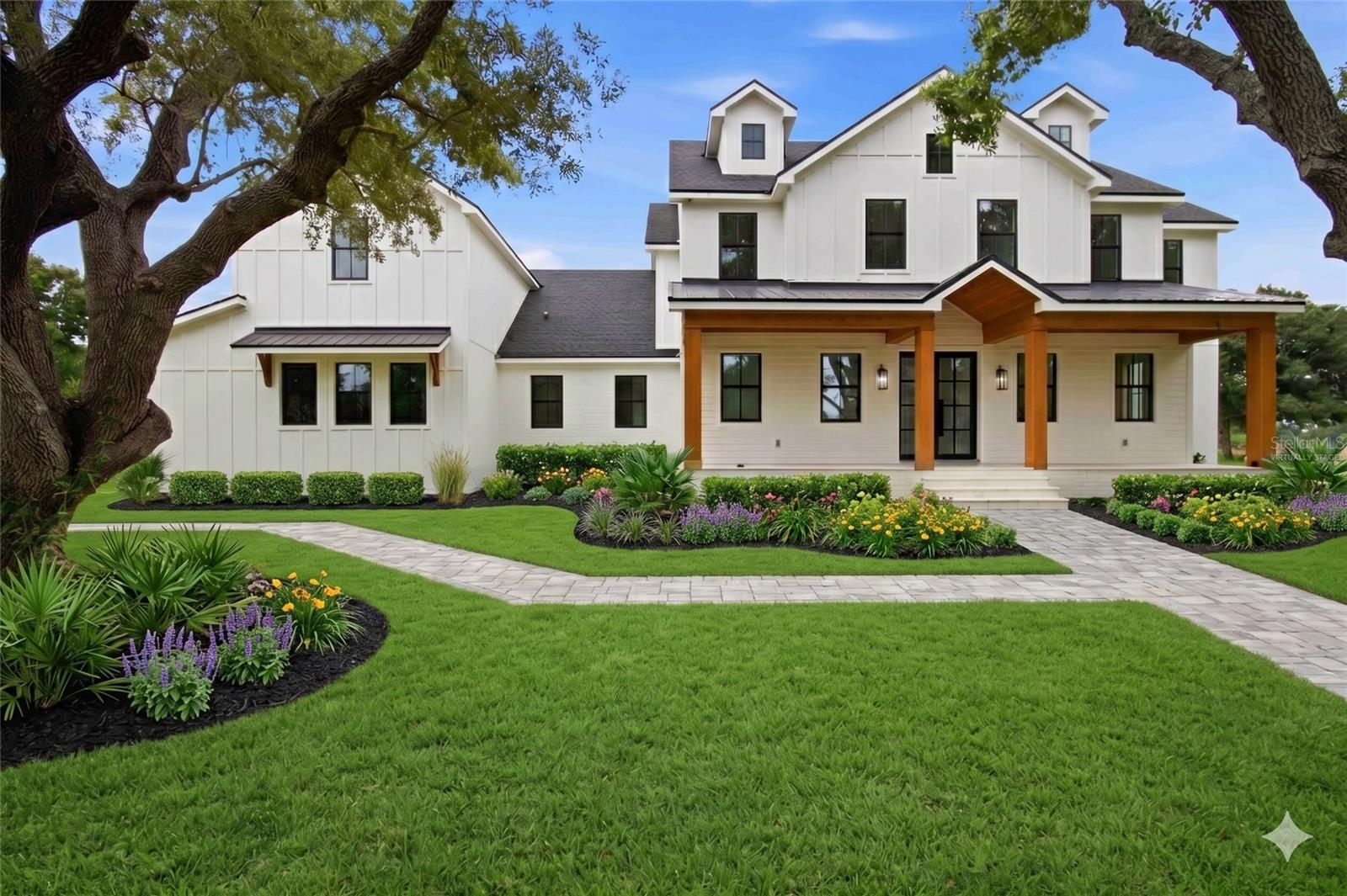 639 Oakford Rd, Sarasota, FL 34240