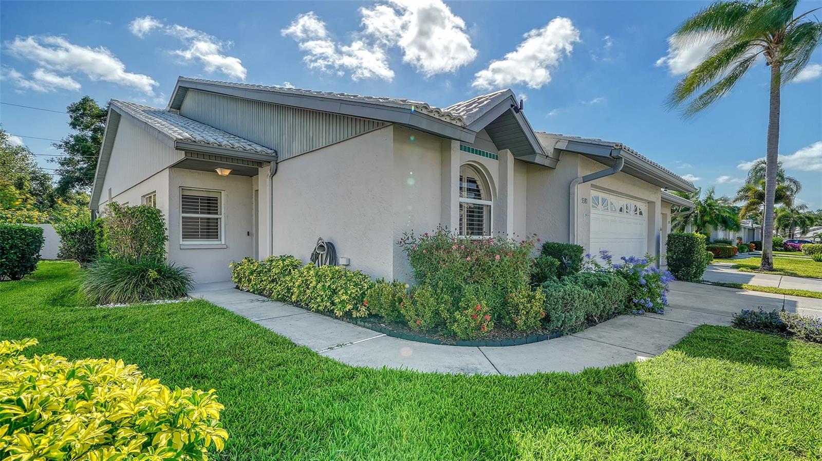 Sarasota, FL 34233