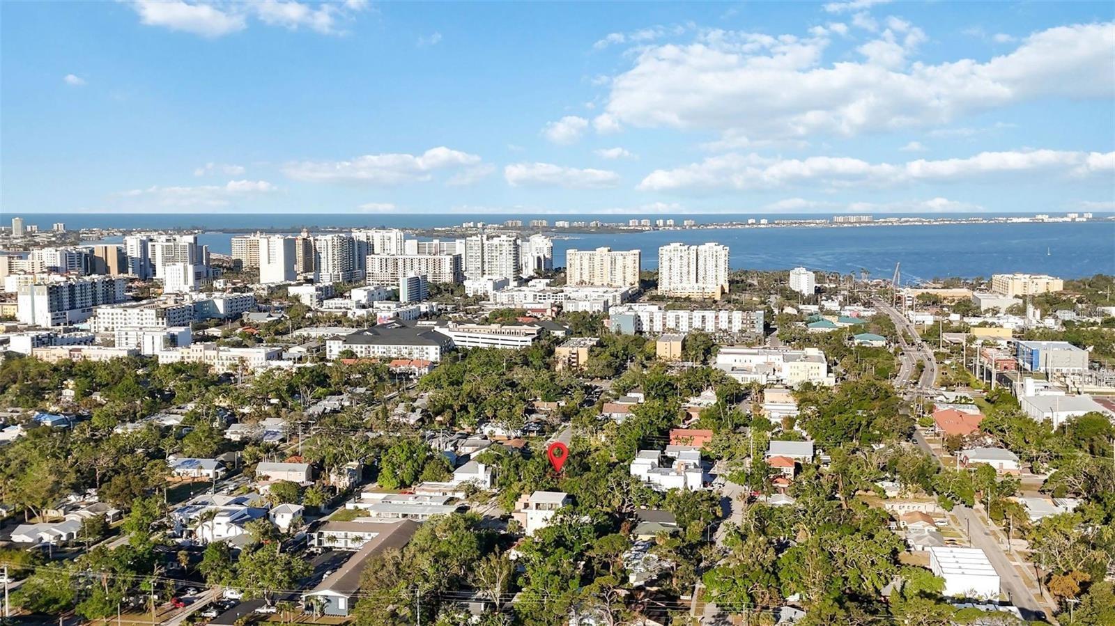 1721 8th St, Sarasota, FL 34236