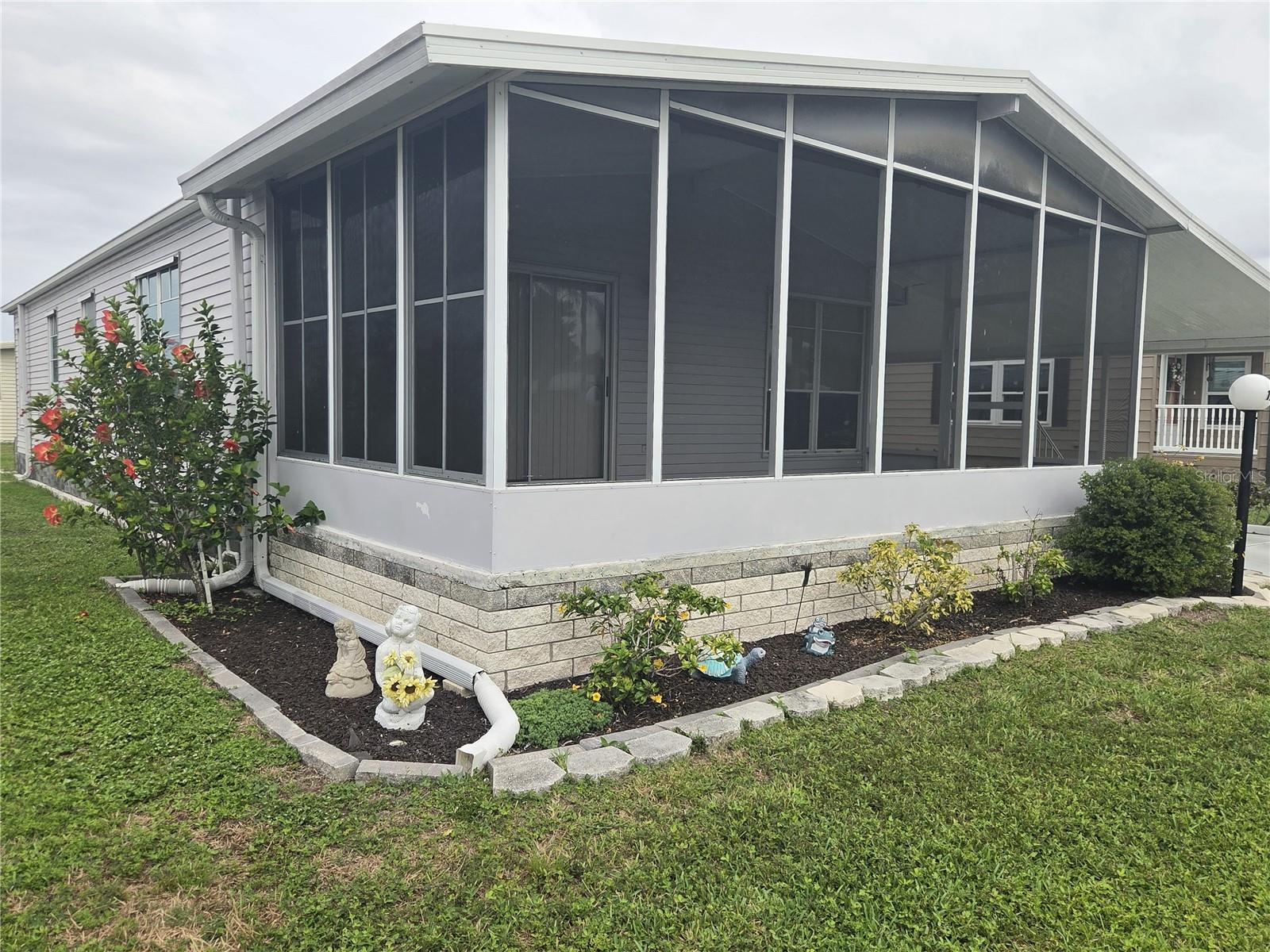 5707 45th St E #120, Bradenton, FL 34203