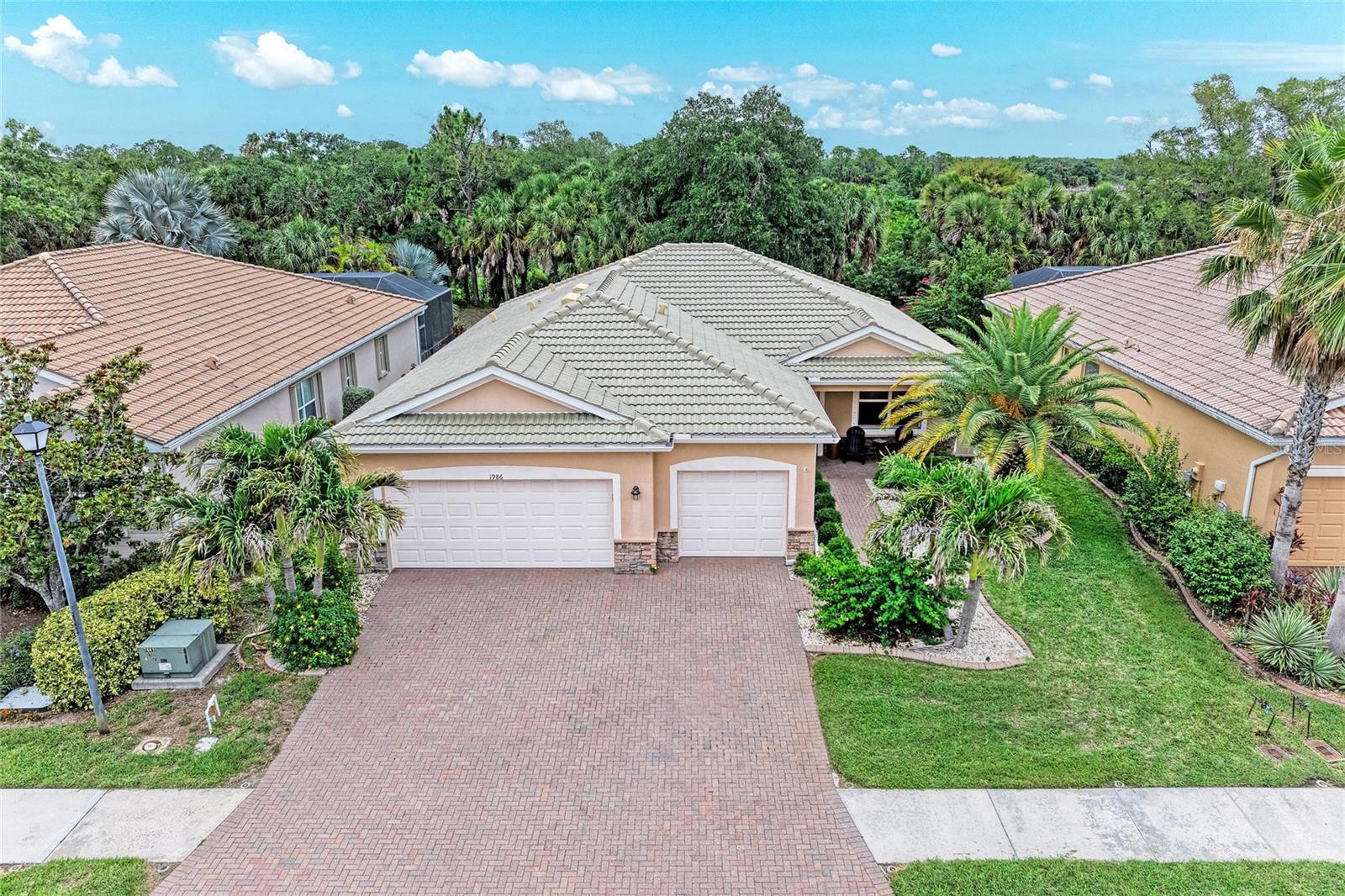 1986 Mesic Hammock Way, Venice, FL 34292
