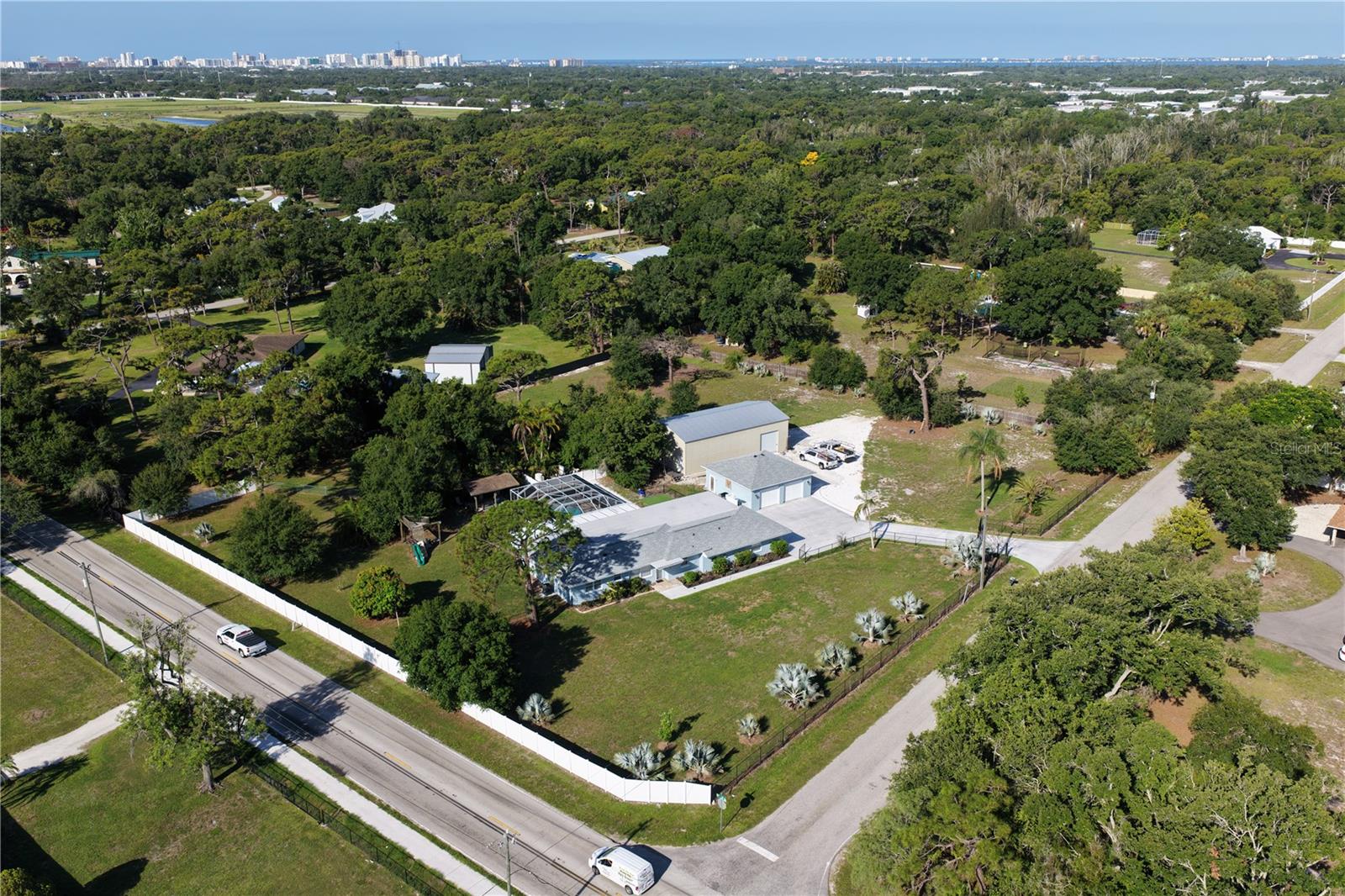 2746 53rd St, Sarasota, FL 34234