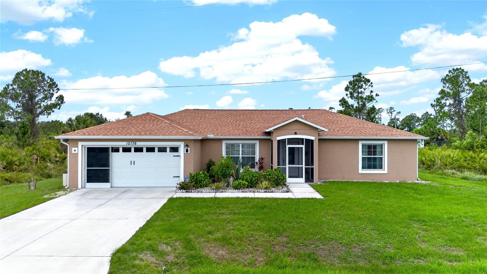 12176 Appleberg Cir, Port Charlotte, FL 33981