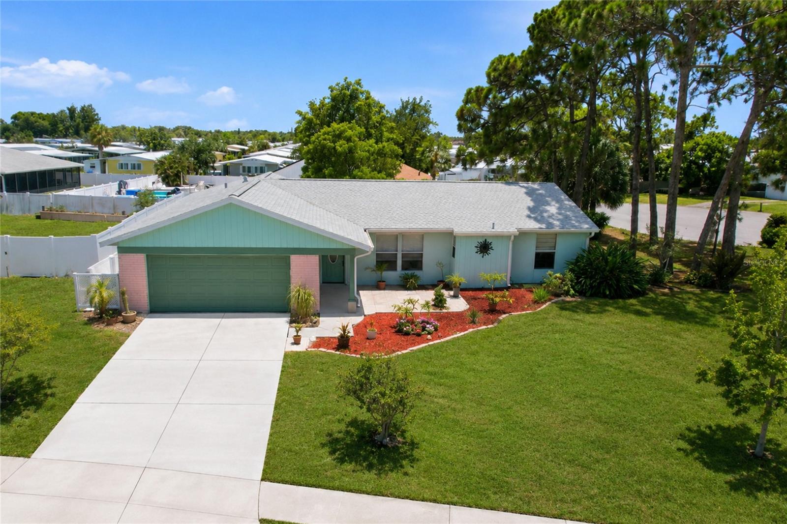 6807 36th Ave Dr W W, Bradenton, FL 34209