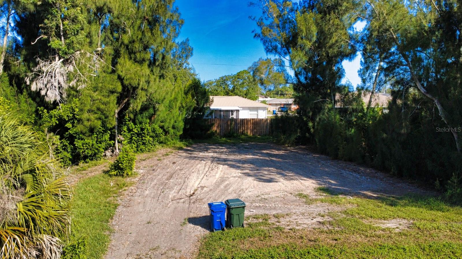 1020 Linden Rd, Venice, FL 34293
