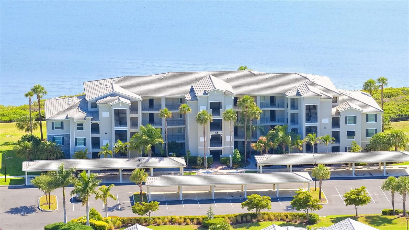 1020 Tidewater Shores Loop #207, Bradenton, FL 34208