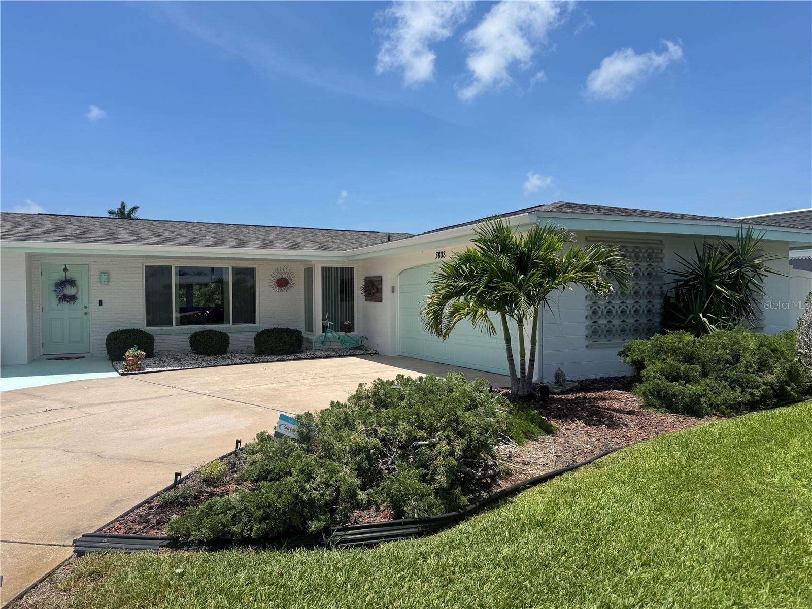 3808 100th St W, Bradenton, FL 34210