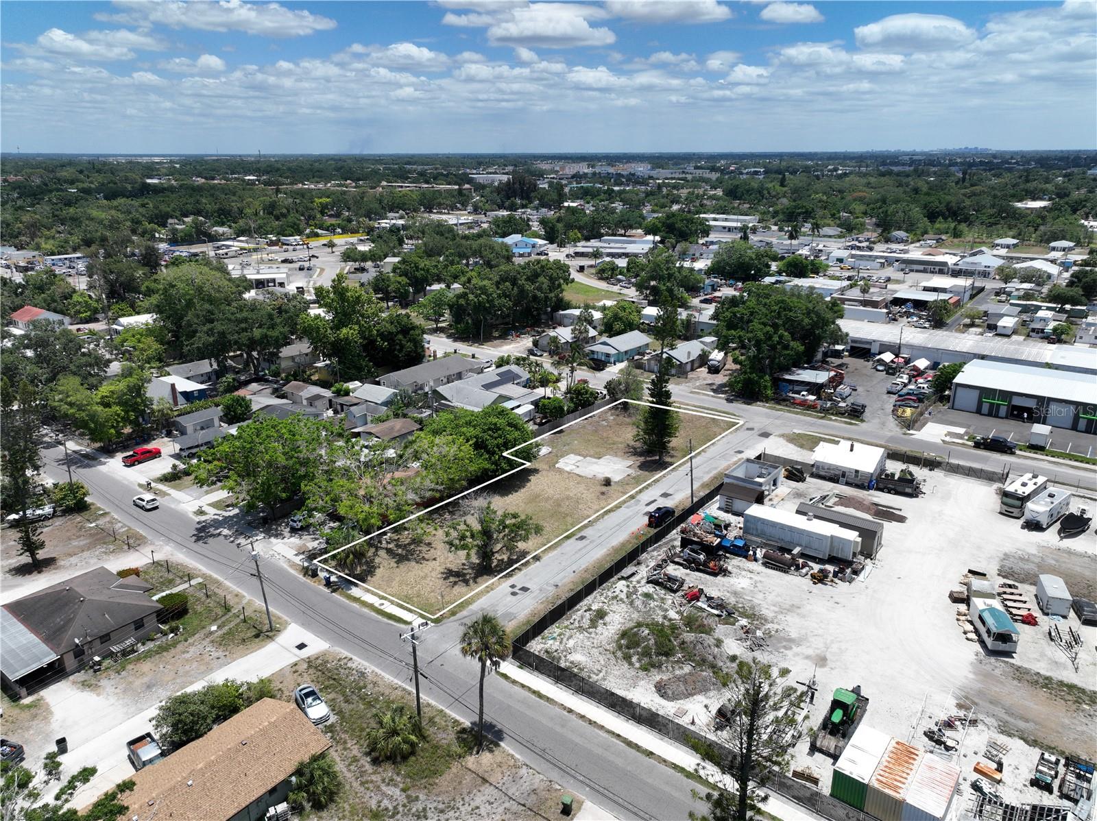 1206 27th Ave W, Bradenton, FL 34205